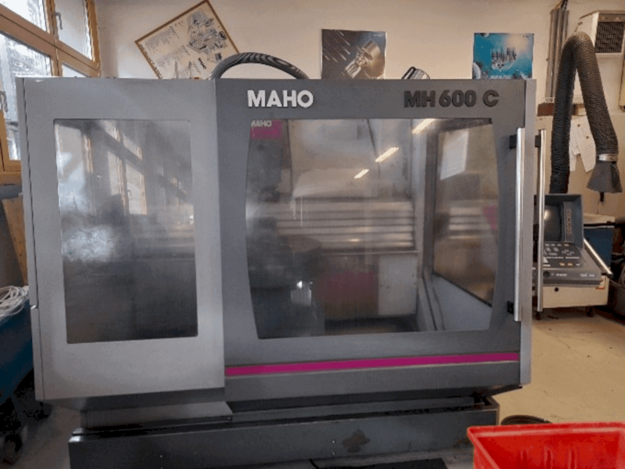 Masina MAHO MH 600 C   eestvaade