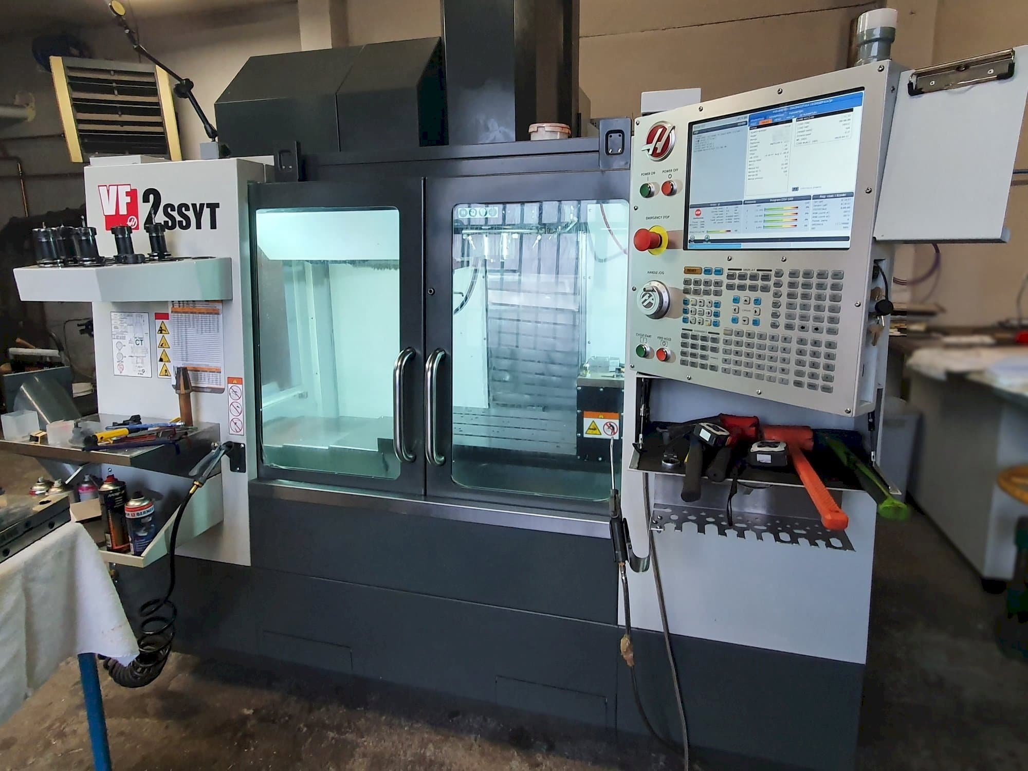 Masina HAAS VF-2SSYT   eestvaade