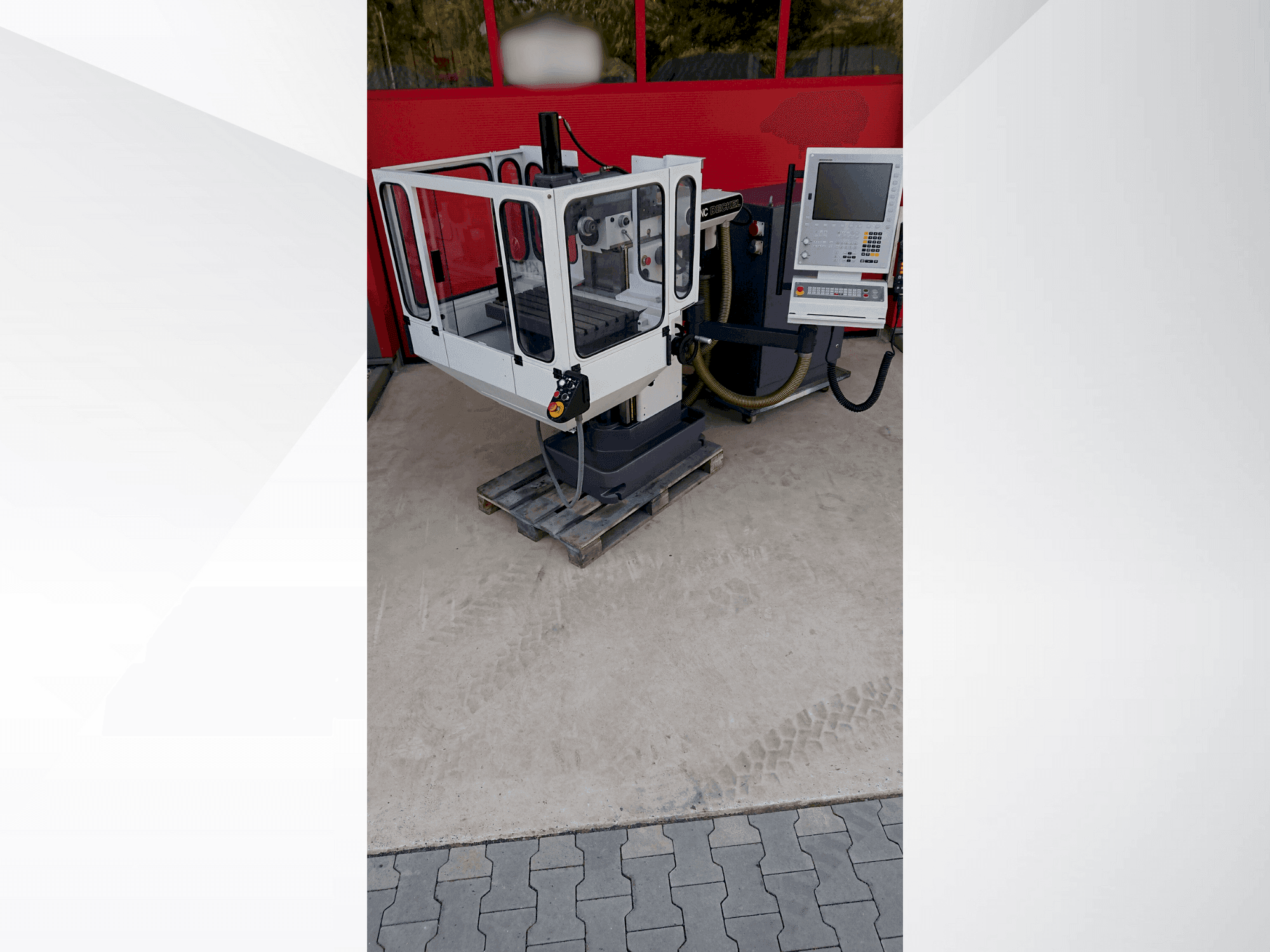 Masina DECKEL FP2NC   eestvaade