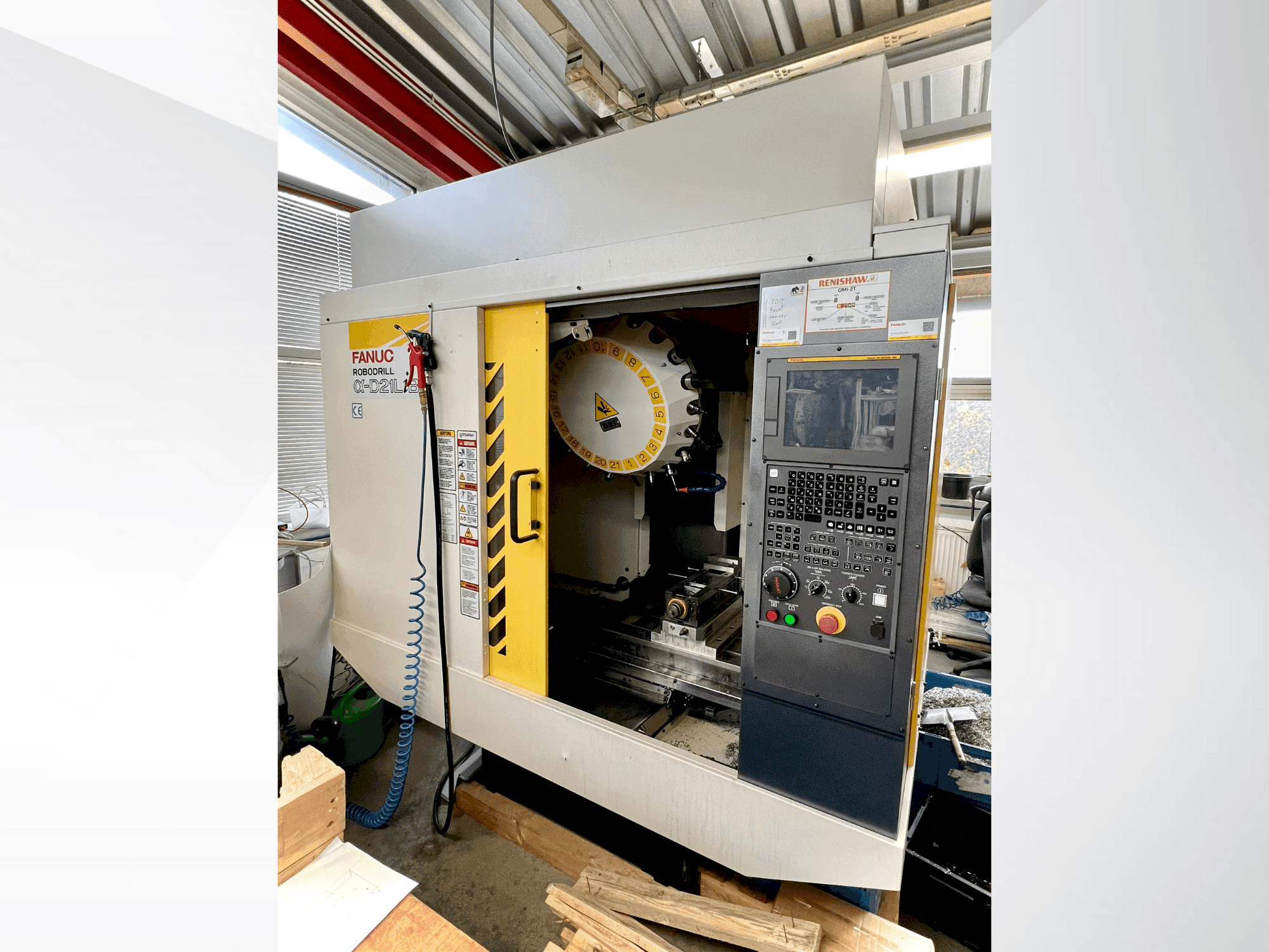 Masina FANUC ROBODRILL α-D21LiB5   eestvaade