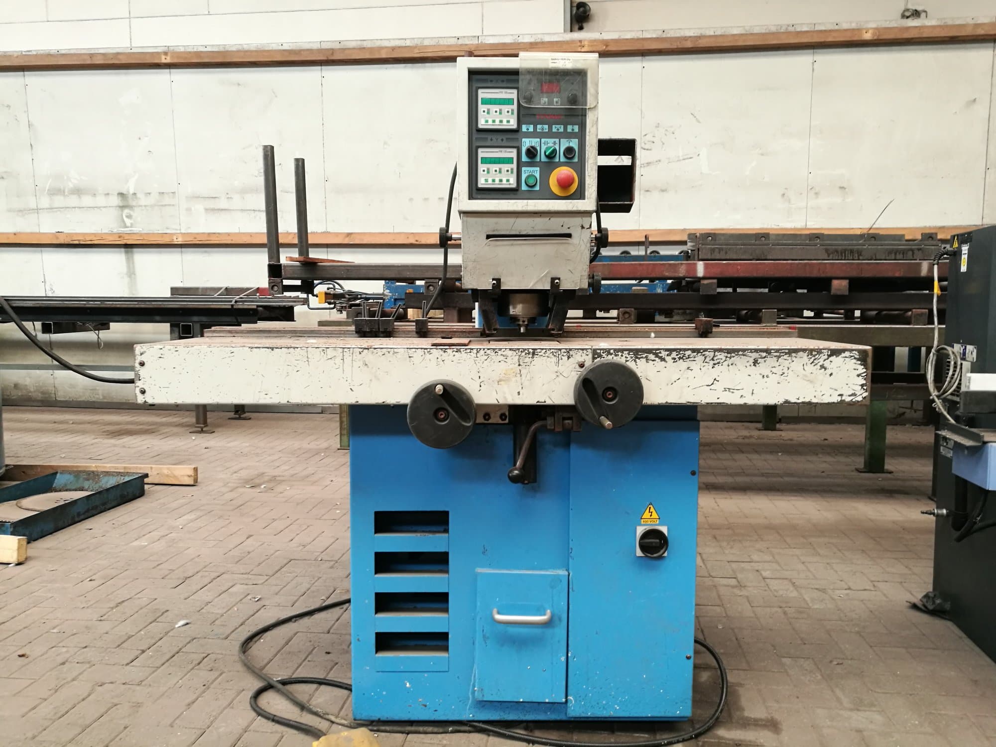 Masina Euromac XP 750/25   eestvaade