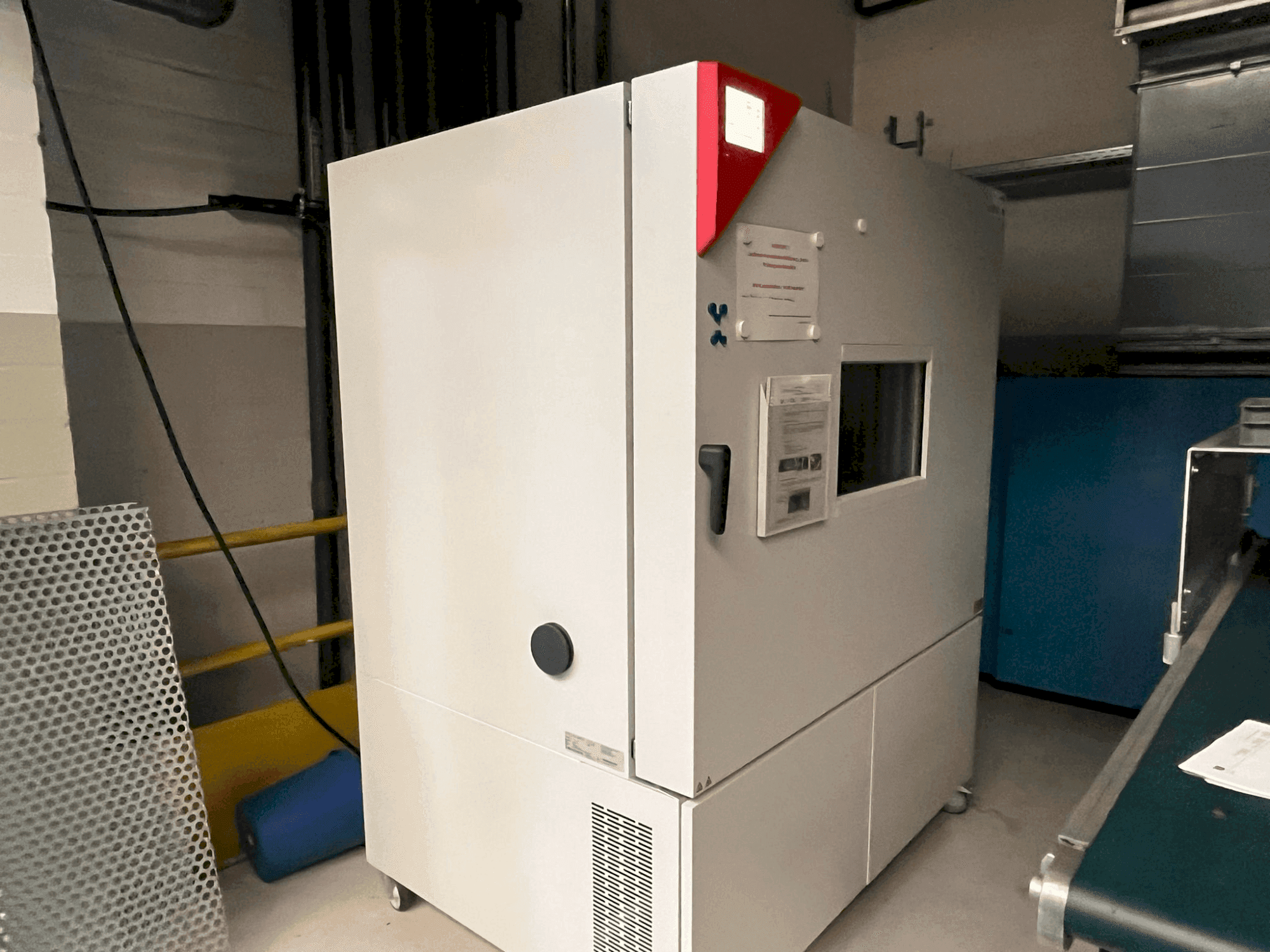 Masina BINDER MKFT 720   eestvaade