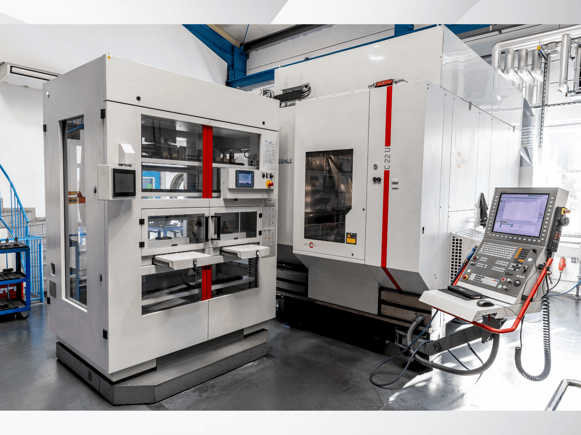 Masina HERMLE C22 with handling system IH30   eestvaade