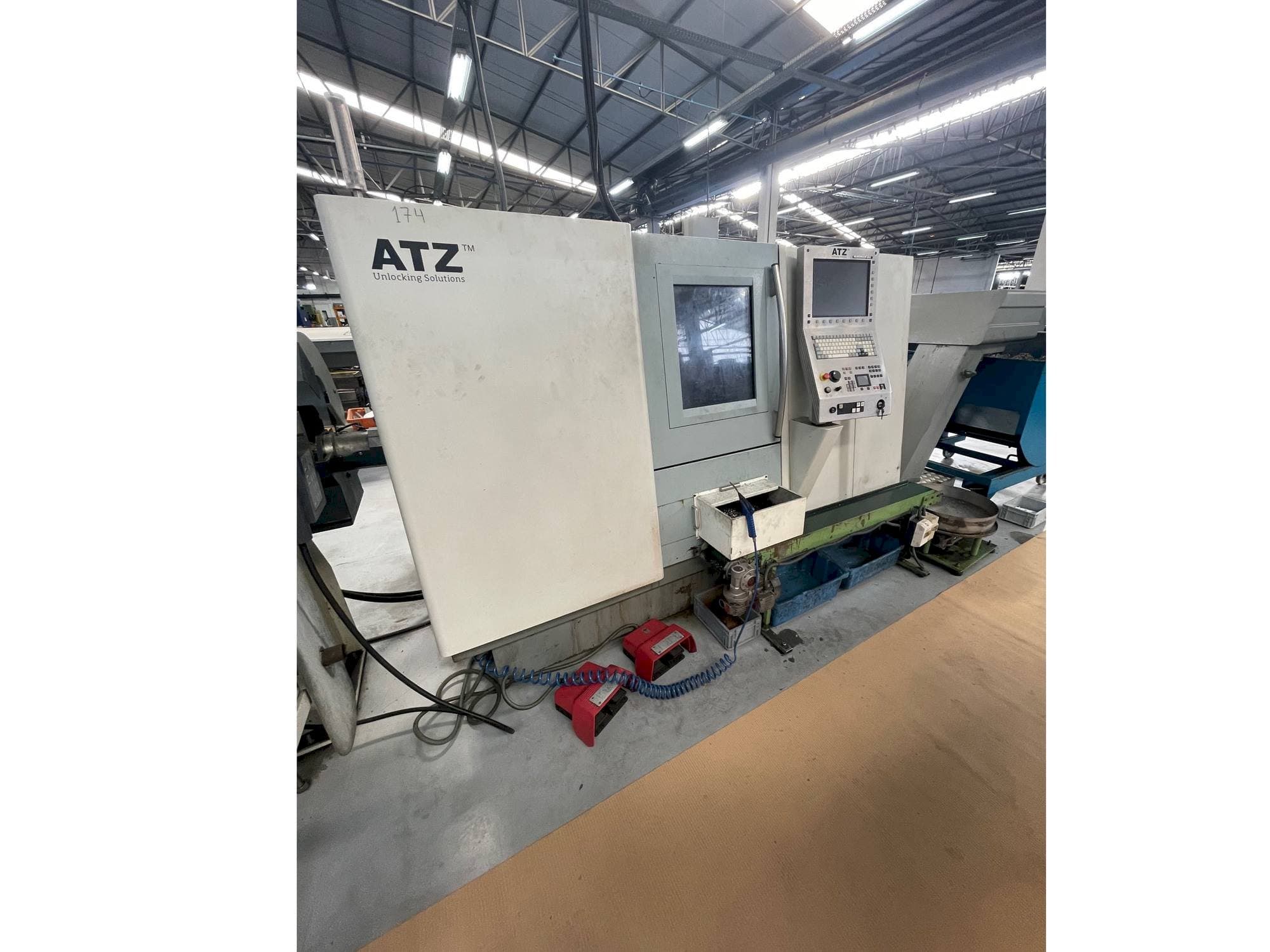 Masina Gildemeister CTX 310 V6   eestvaade