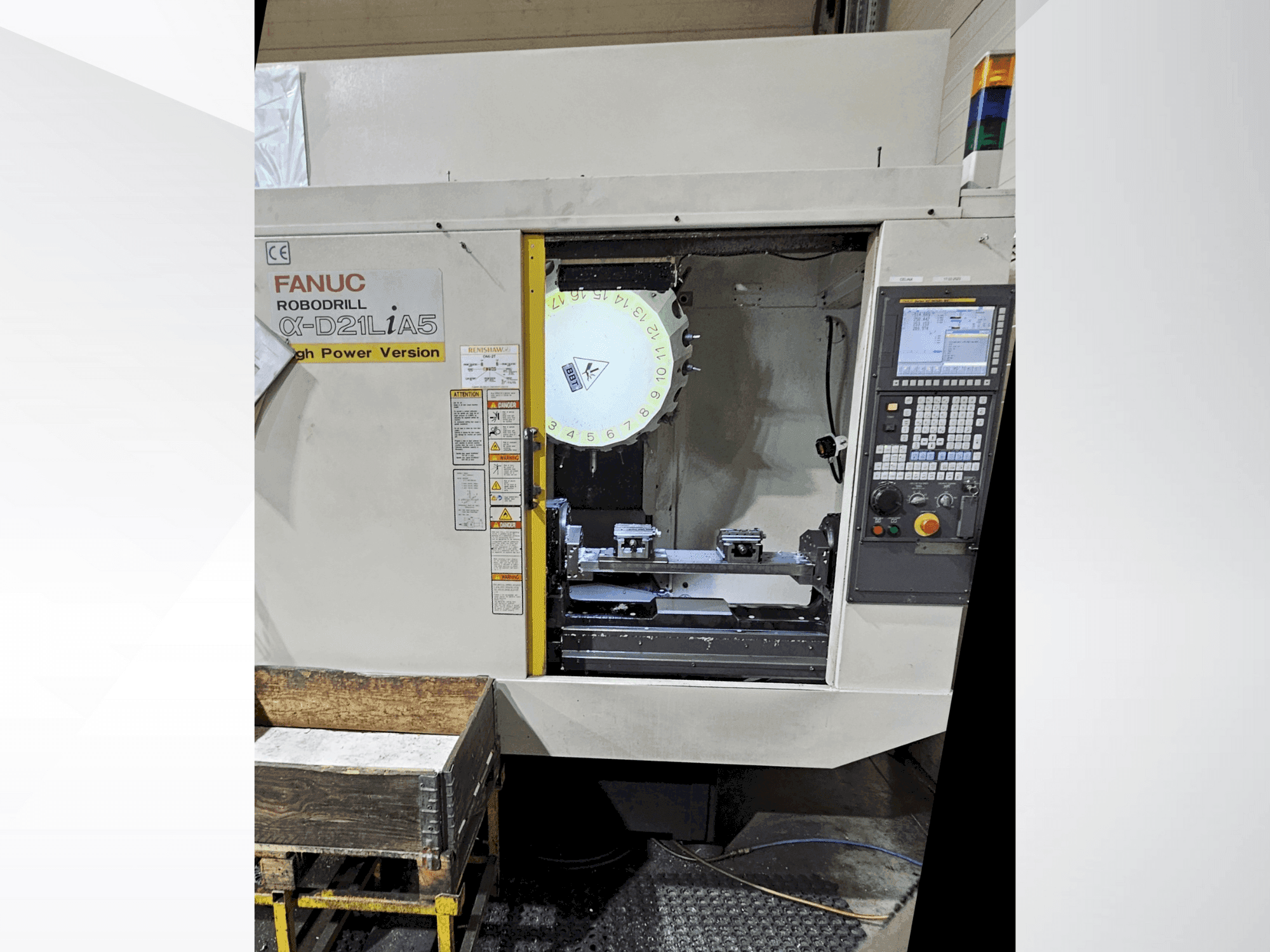 Masina FANUC Robodrill α-D21L iA   eestvaade