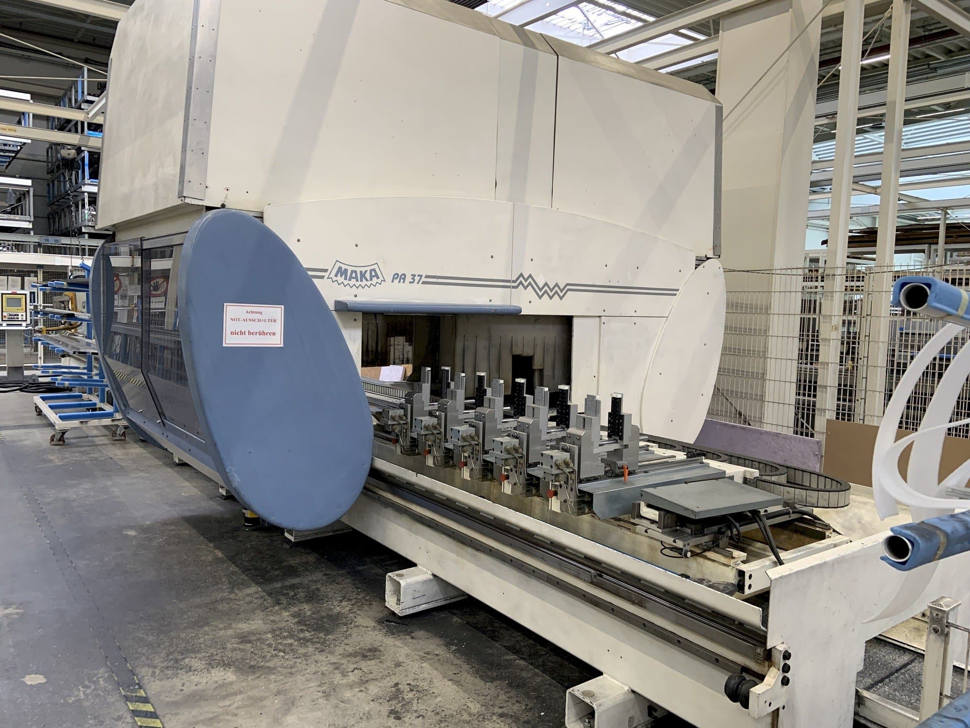 Masina MAKA PA37   eestvaade