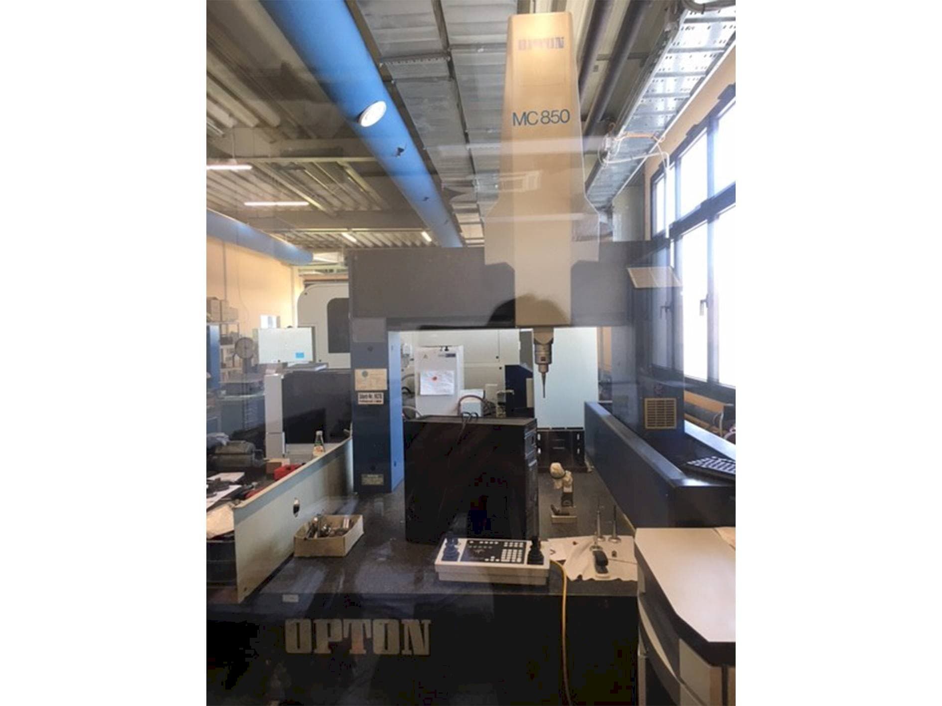 Masina ZEISS Opton MC 850   eestvaade