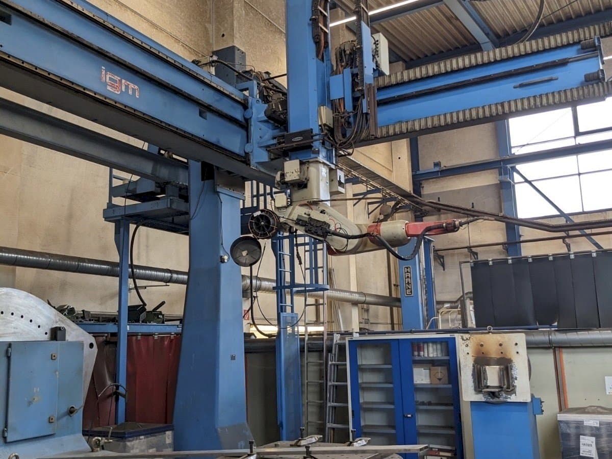 Masina IGM RTi 300-S   eestvaade