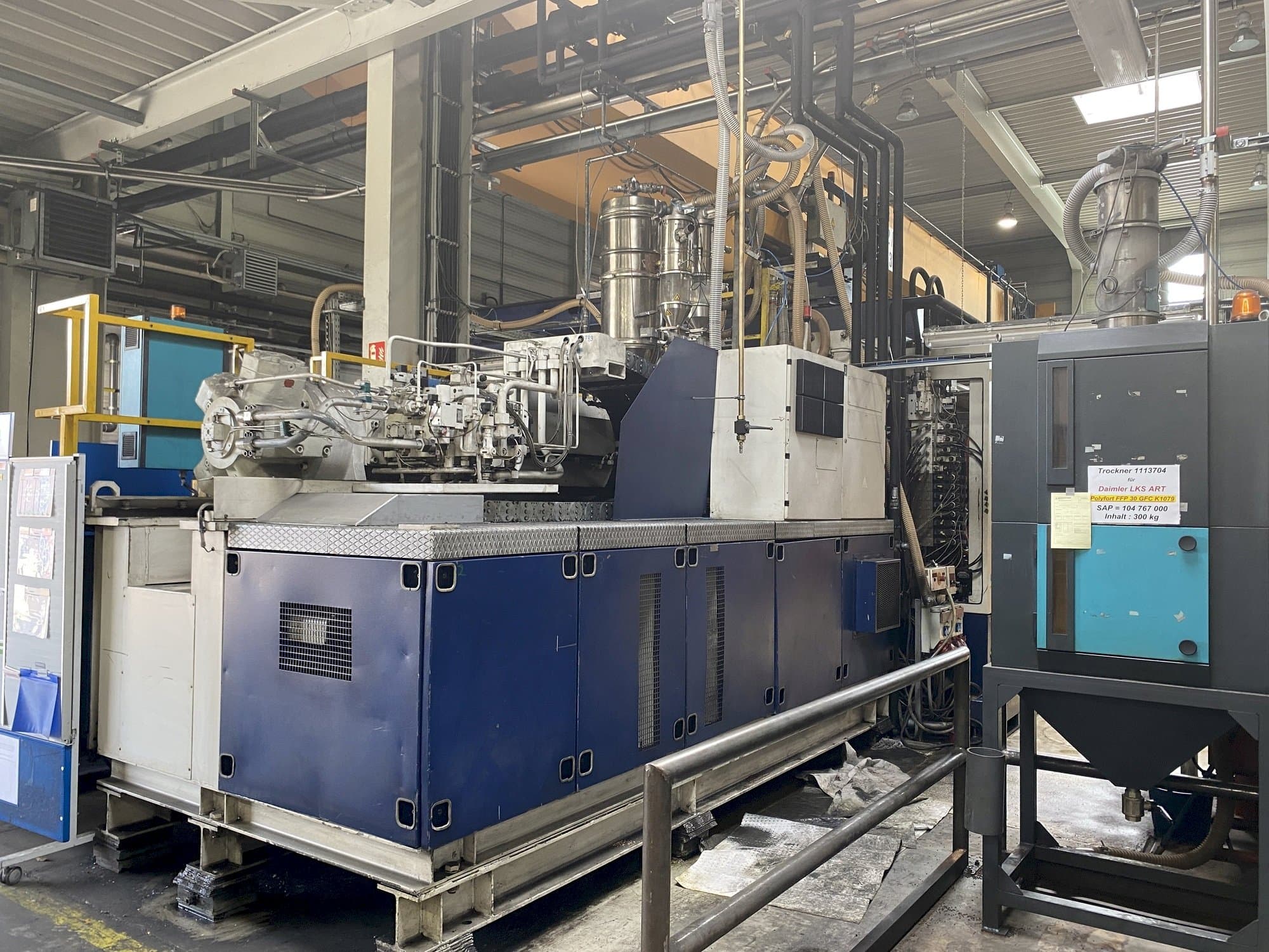 Masina Krauss Maffei 1600-8000 MC   eestvaade