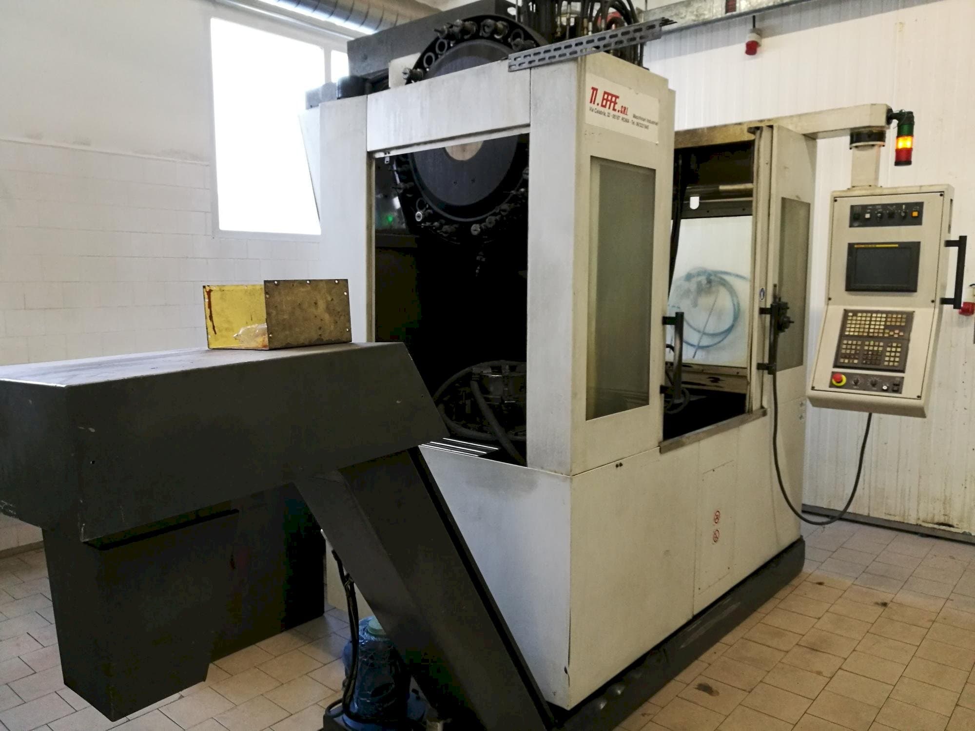 Masina RMT Kompakt 8   eestvaade