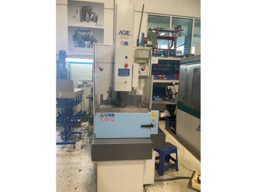 Masina AGIE Agietron Compact 1   eestvaade