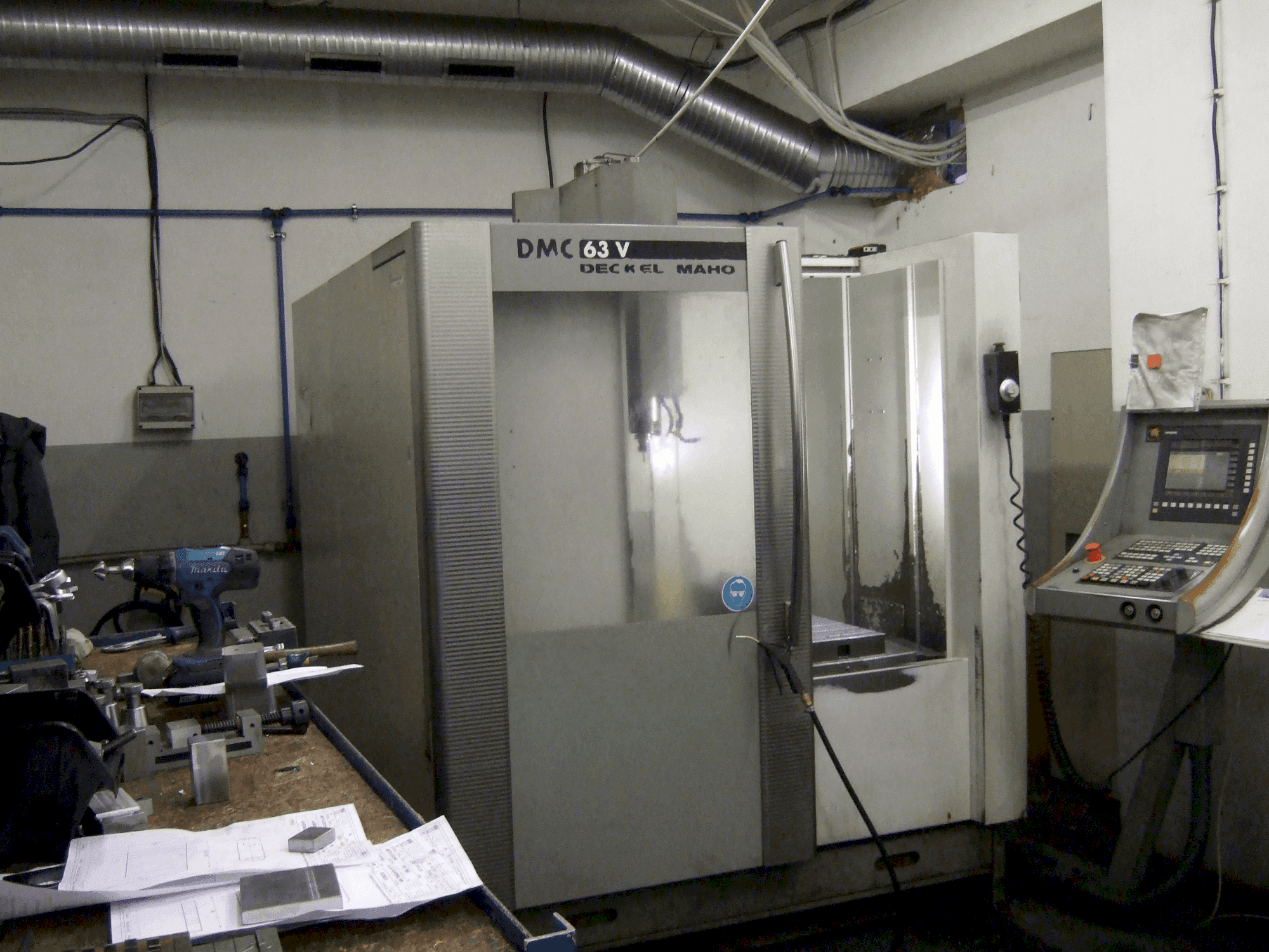 Masina DECKEL MAHO DMC 63V   eestvaade