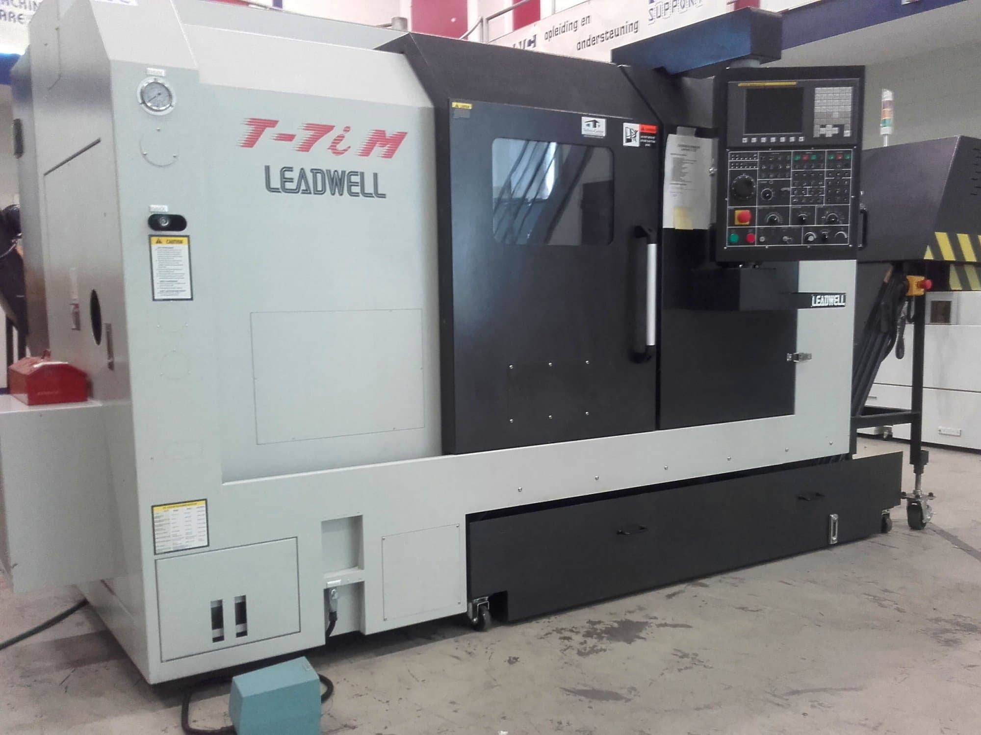 Masina Leadwell T-7iM eestvaade