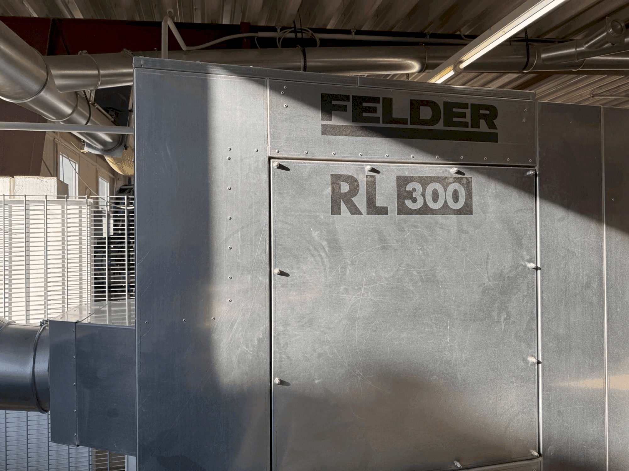 Masina FELDER FELDER RL 300   eestvaade