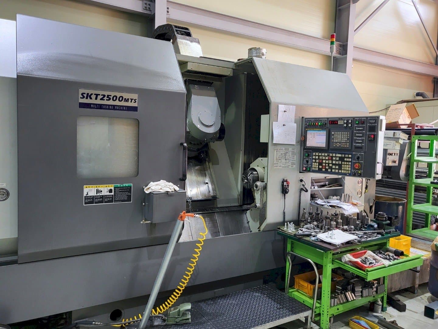 Masina Hyundai Wia SKT2500MTS   eestvaade