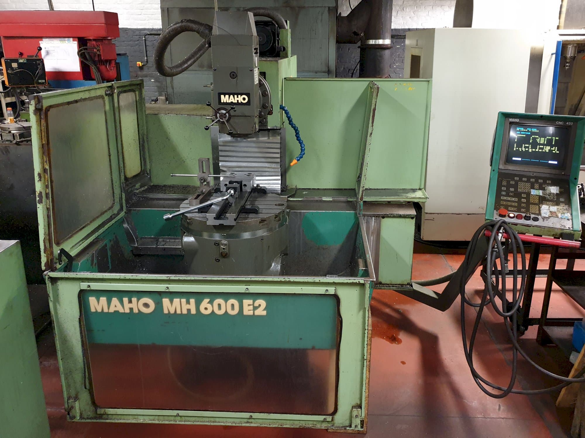 Masina Maho MH 600 E2   eestvaade