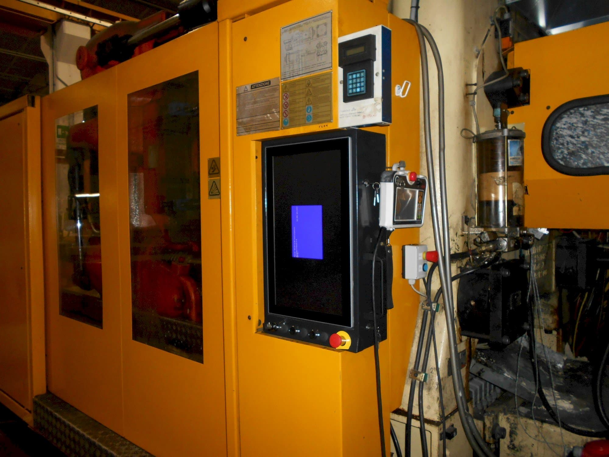 Masina Husky ELL 750 RS 120/110   eestvaade