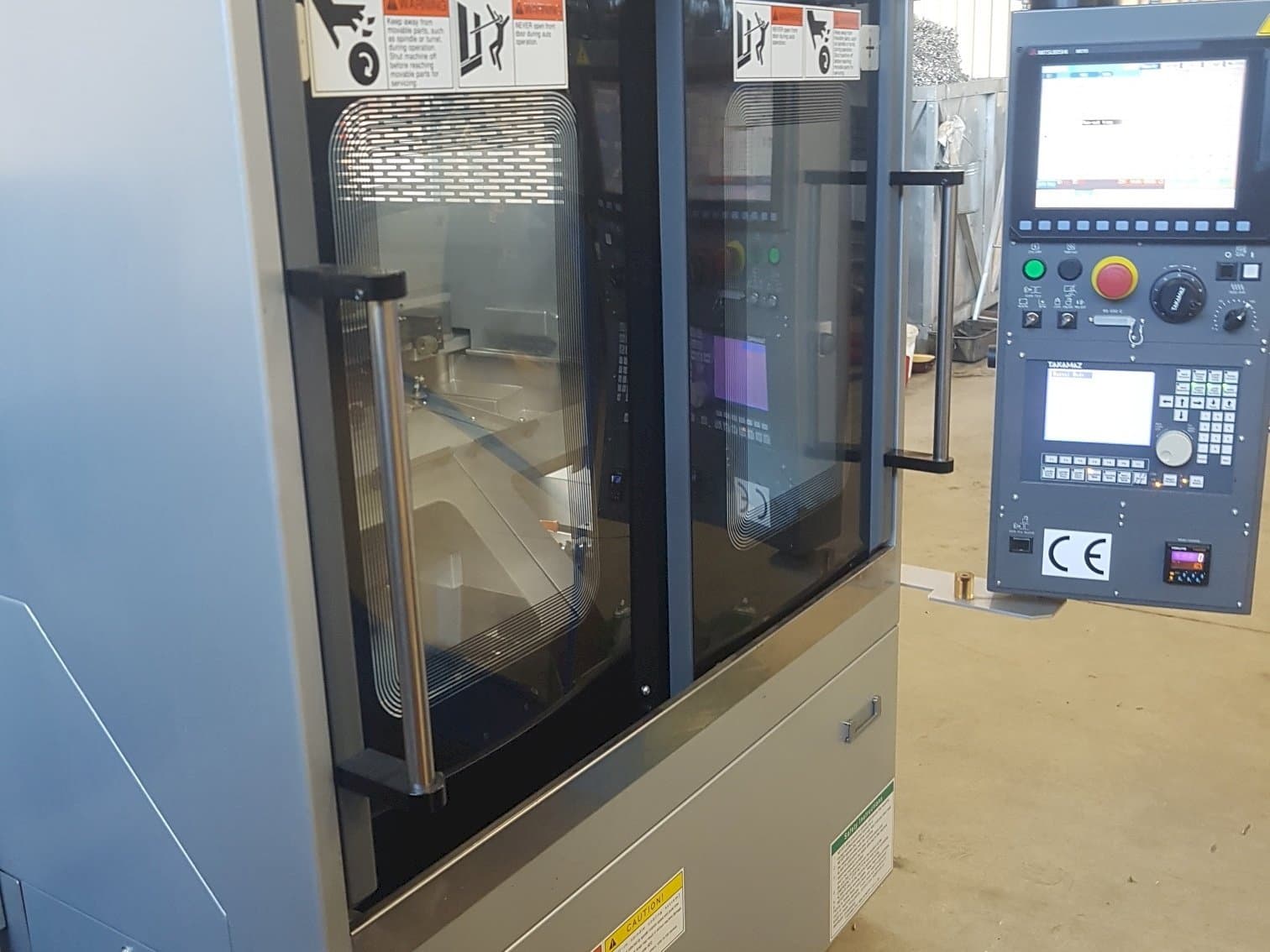 Masina Takamaz XW-30 Plus eestvaade