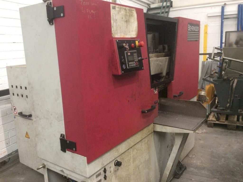 Masina Behringer HBE261 A   eestvaade