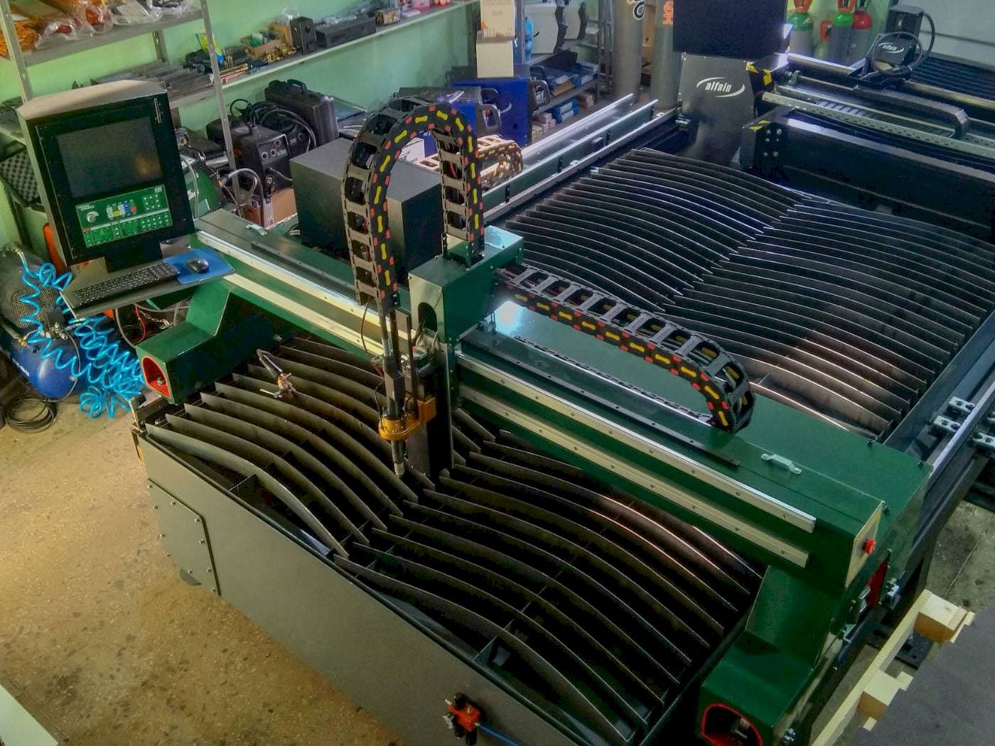 Masina Huawei HNC-2500W   eestvaade