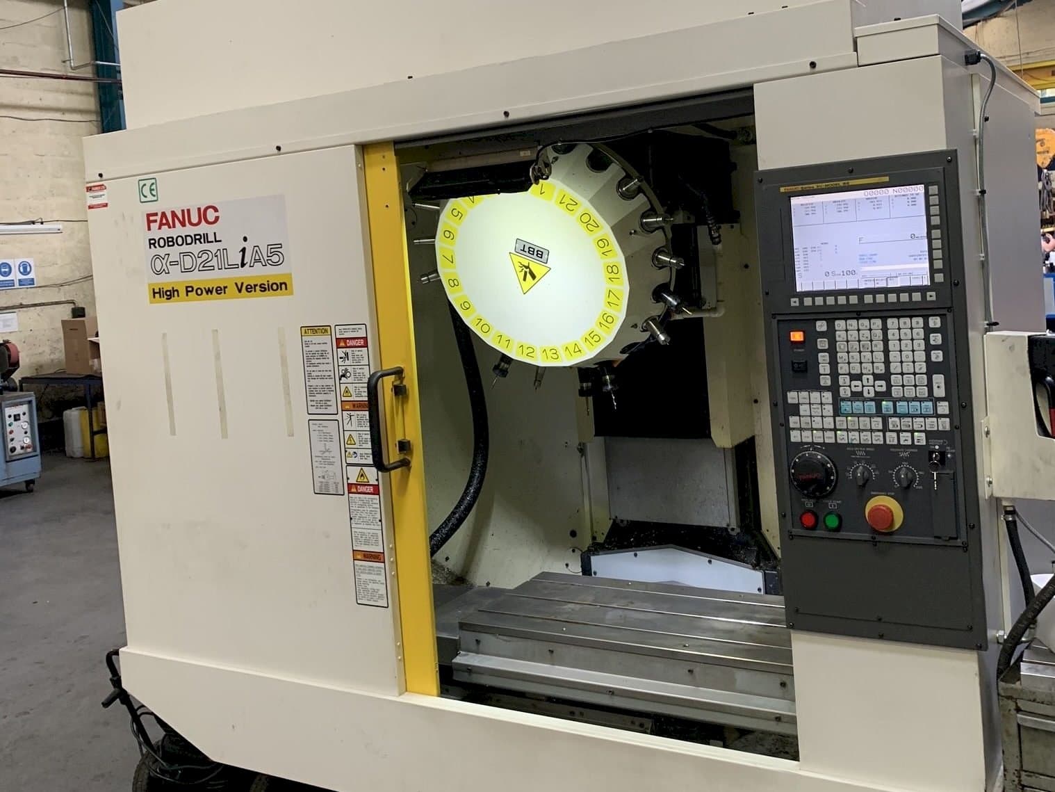 Masina FANUC Robodrill Alpha D21LiA5   eestvaade