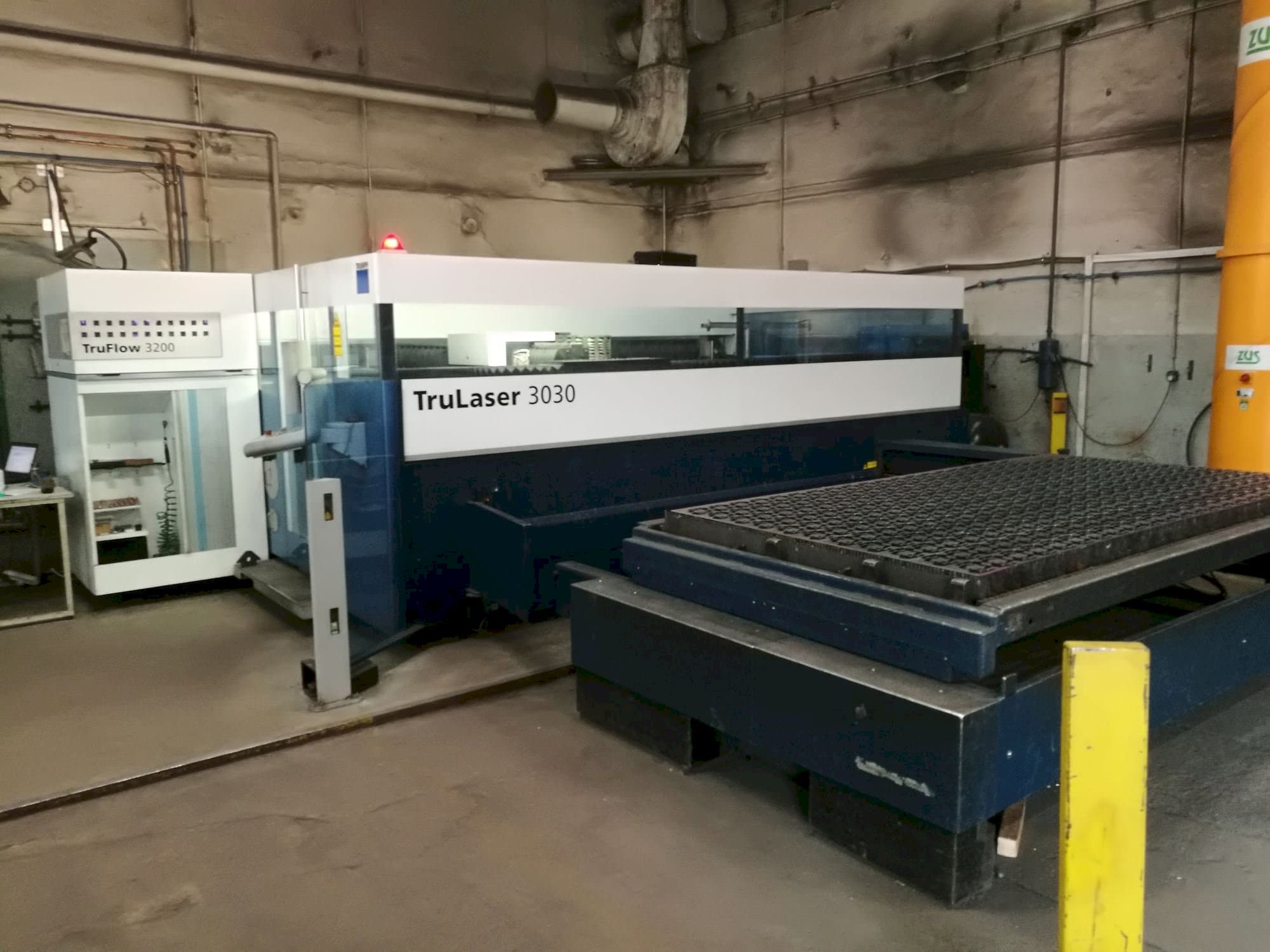 Masina Trumpf TruLaser 3030 L20   eestvaade