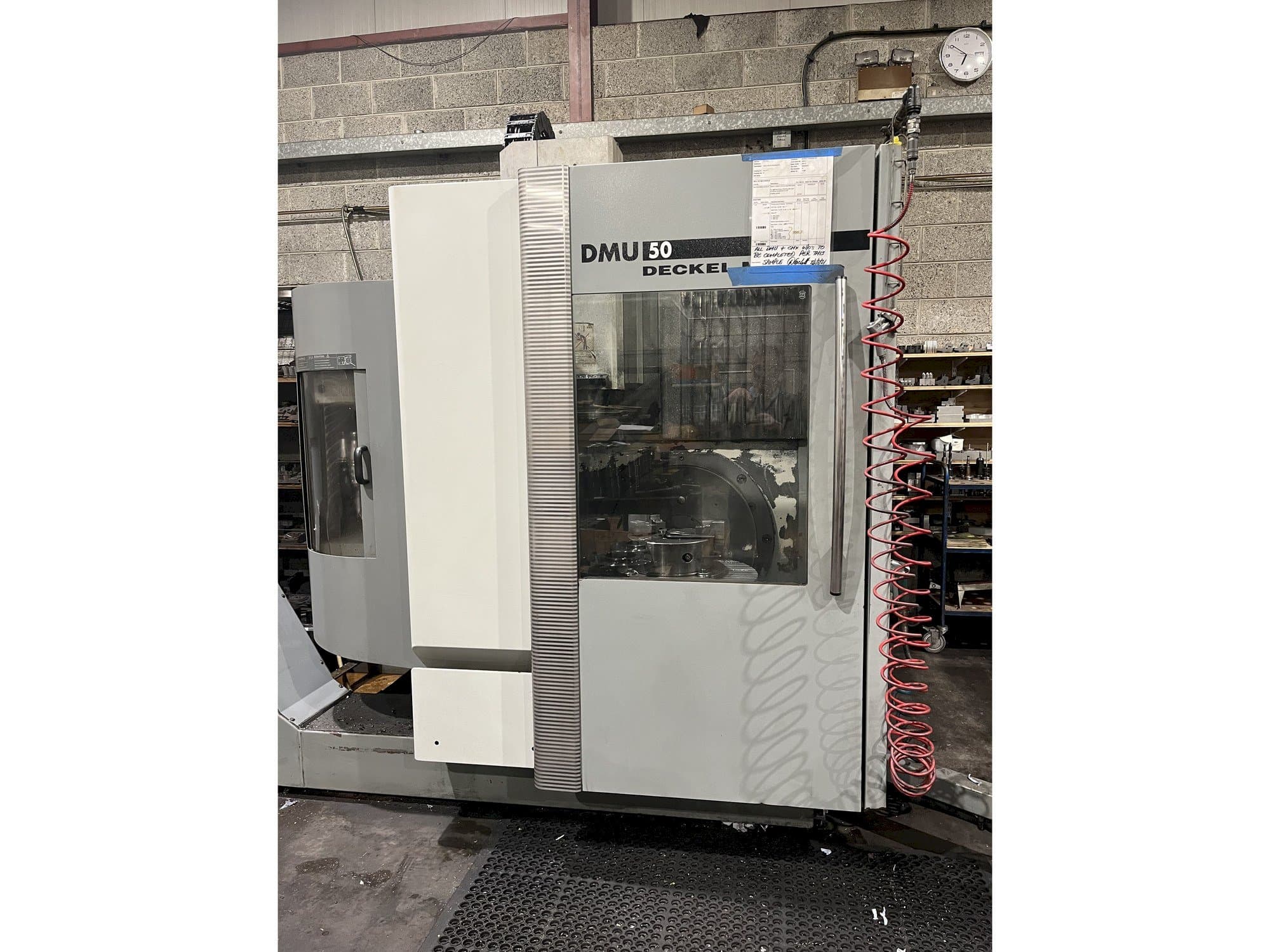 Masina DECKEL MAHO DMU 50   eestvaade