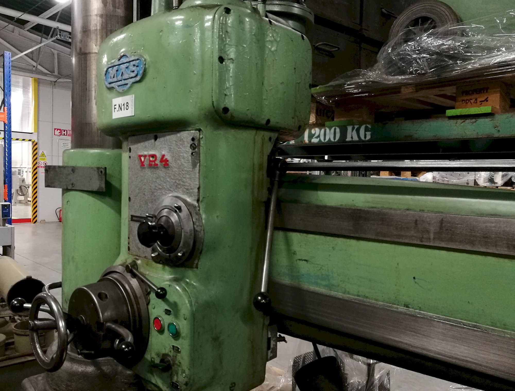 Masinavaade KOVOSVIT MAS VR 4  vasakult