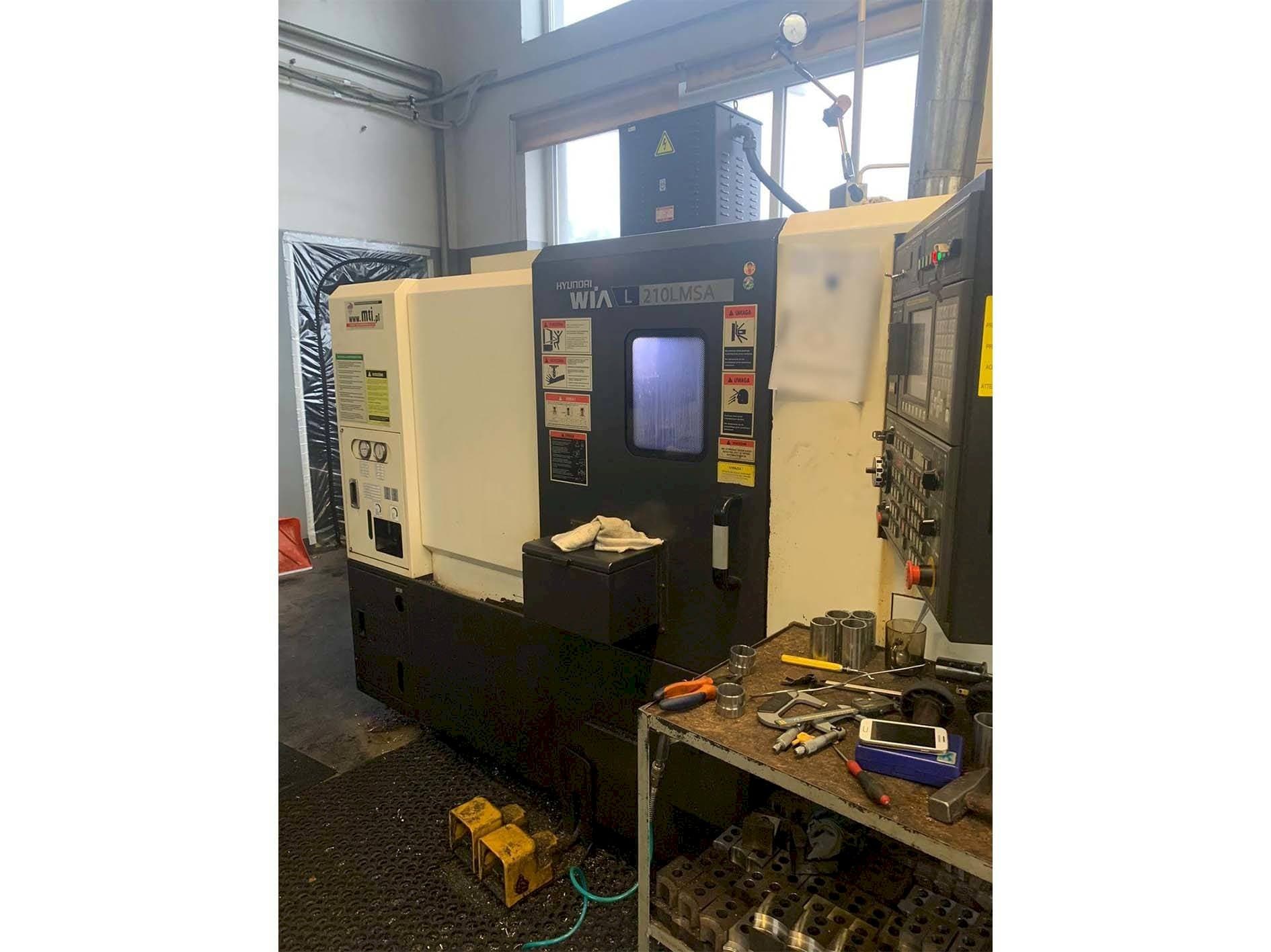 Masina Hyundai Wia L210LMSA   eestvaade