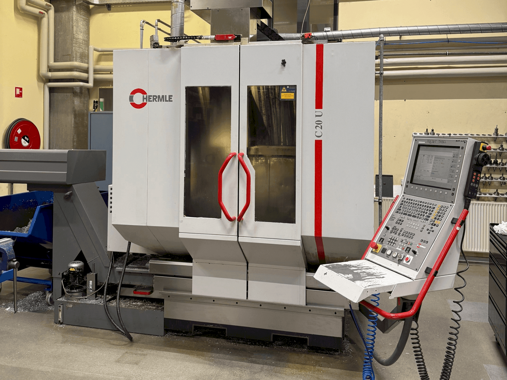 Masina HERMLE C 20 U   eestvaade