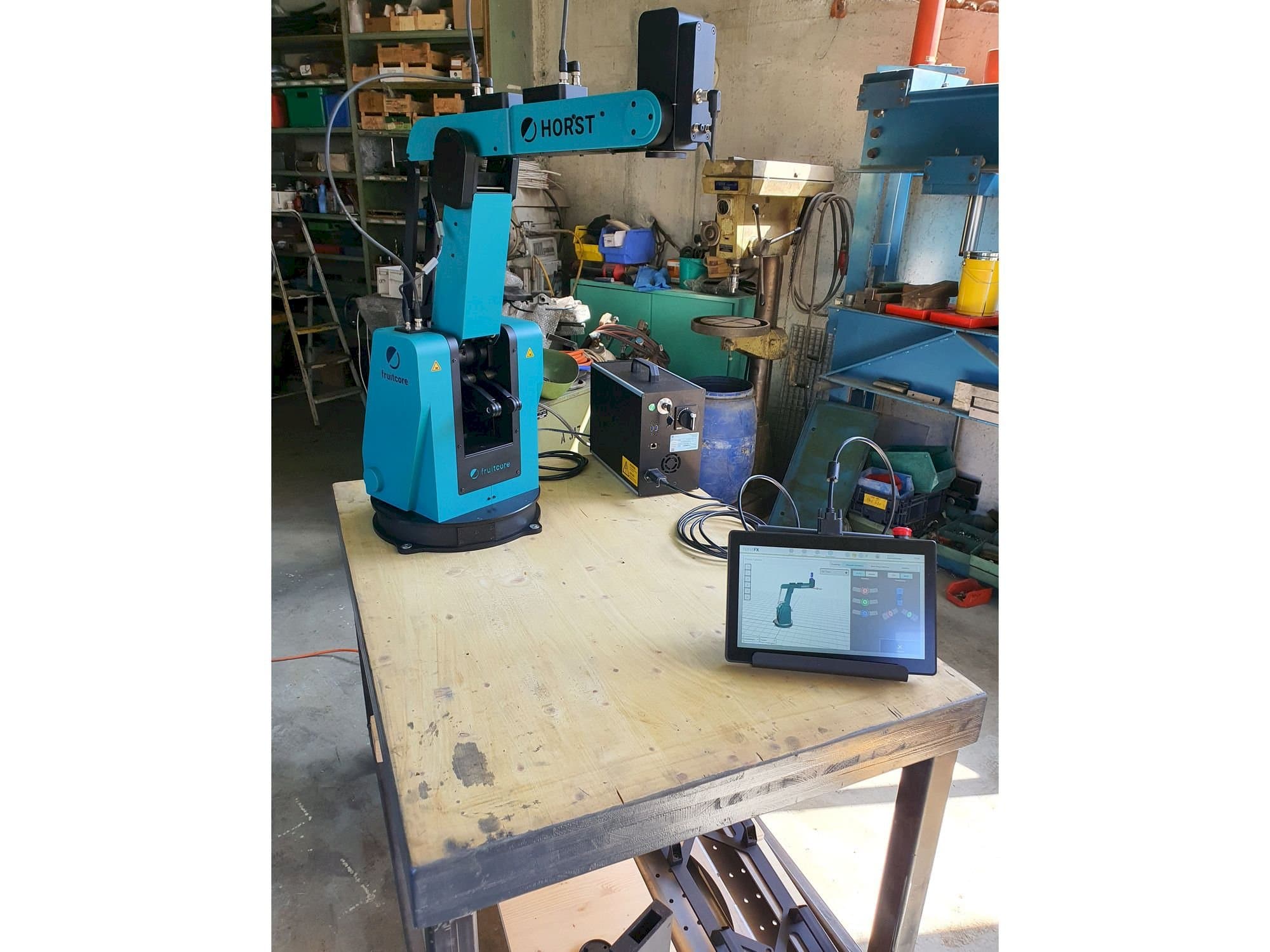 Masina Fruitcore Horst 900   eestvaade