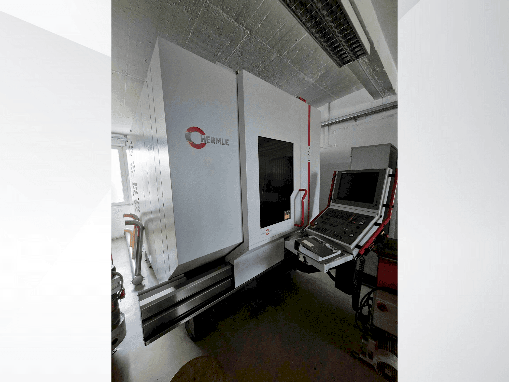 Masina HERMLE C22 V   eestvaade