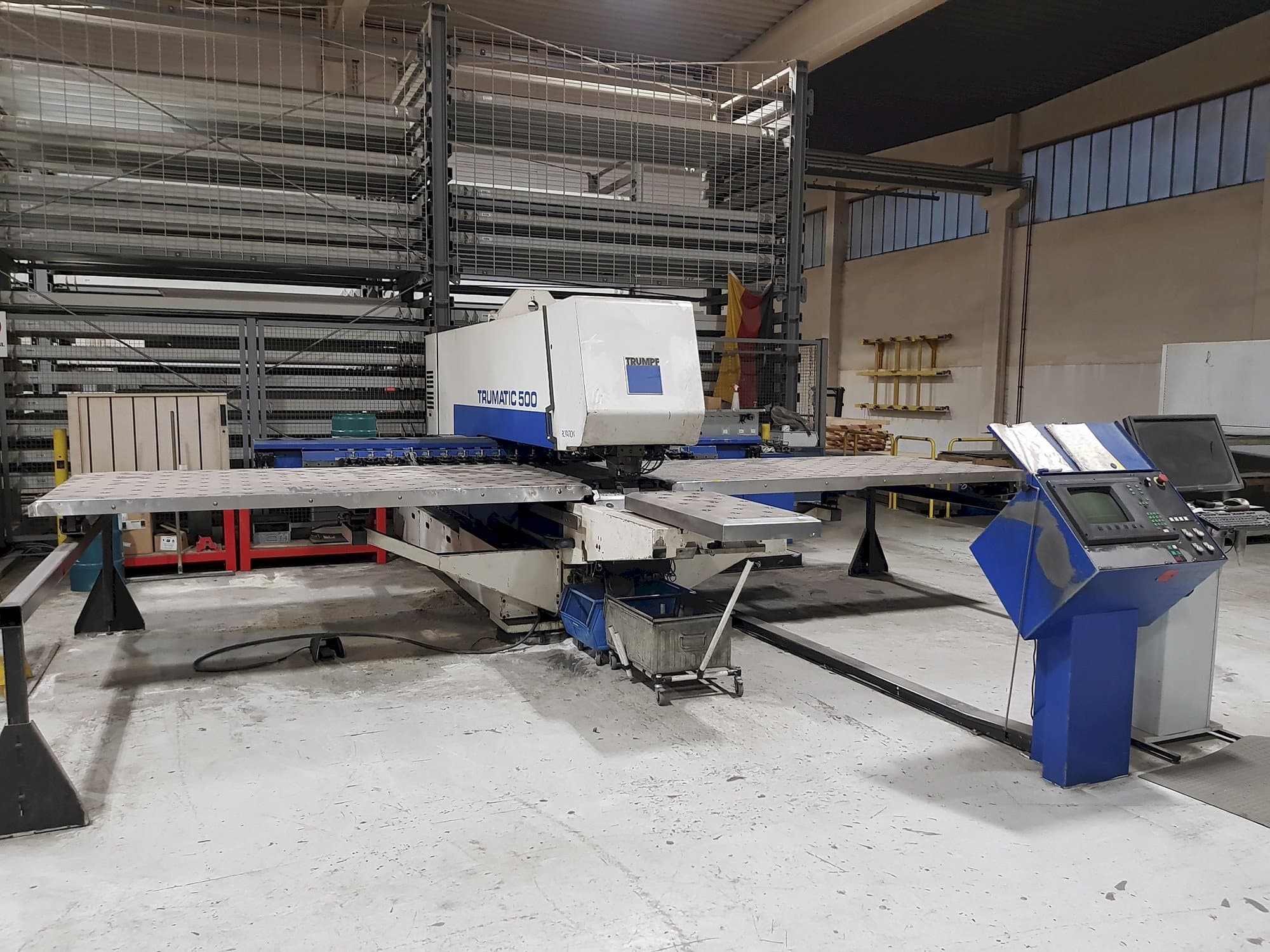 Masina Trumpf Trumatic 500  eestvaade