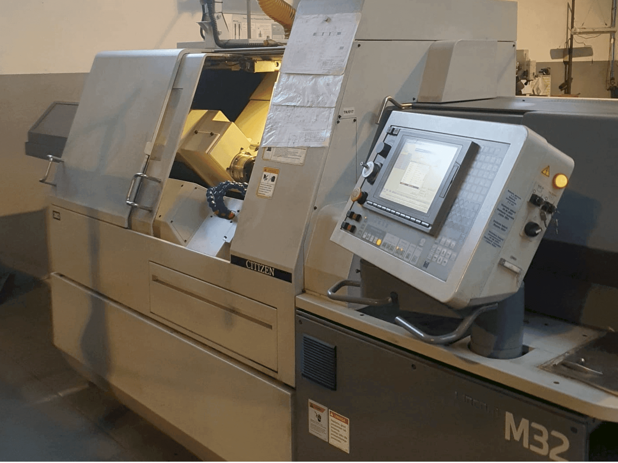 Masina Citizen M32 III   eestvaade