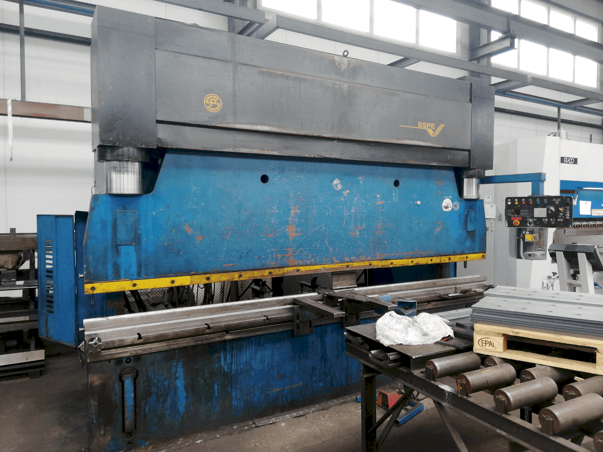 Masina ESPE CTO 250/4000N   eestvaade