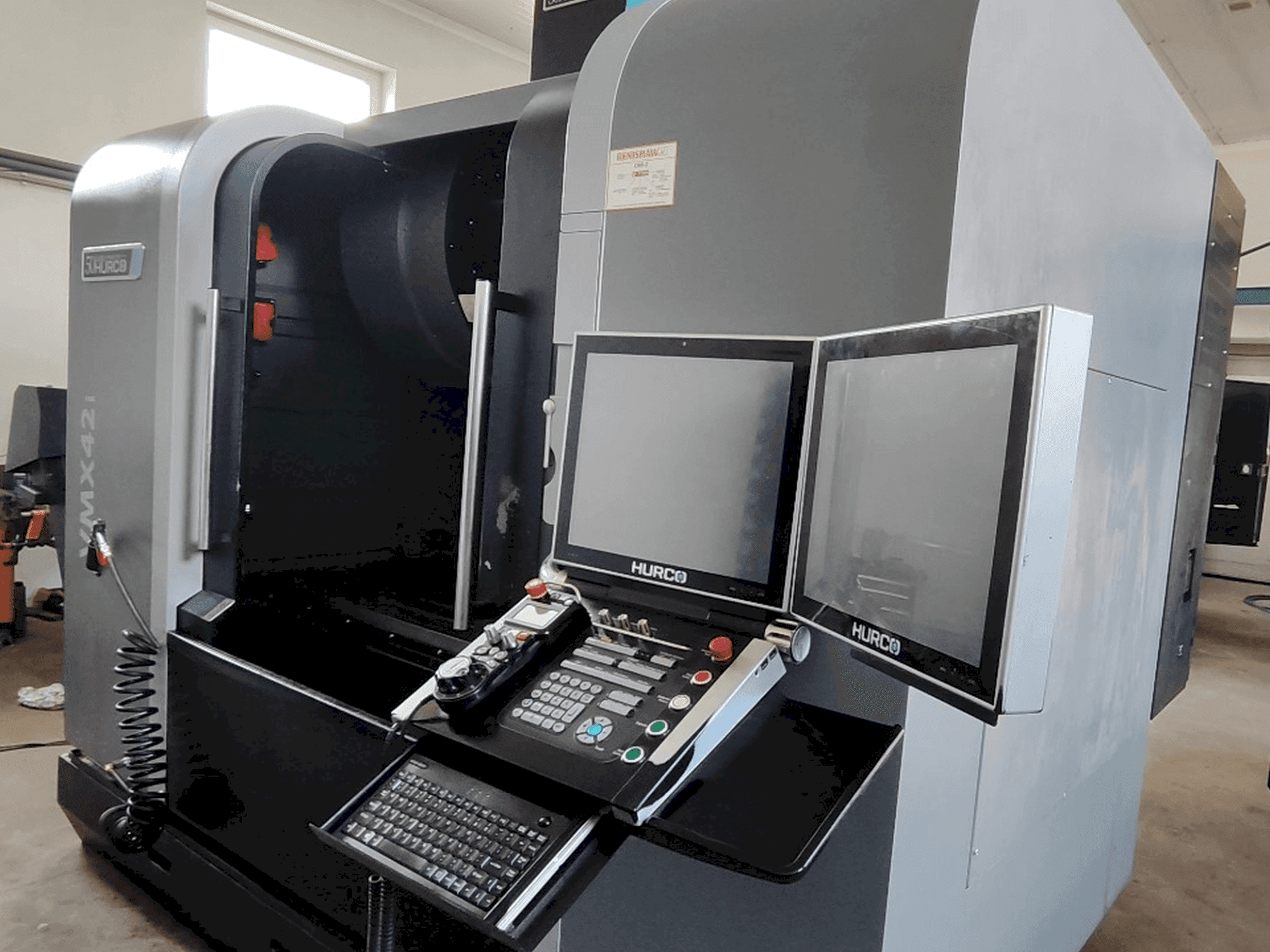 Masina Hurco VMX 42i (2018)   eestvaade