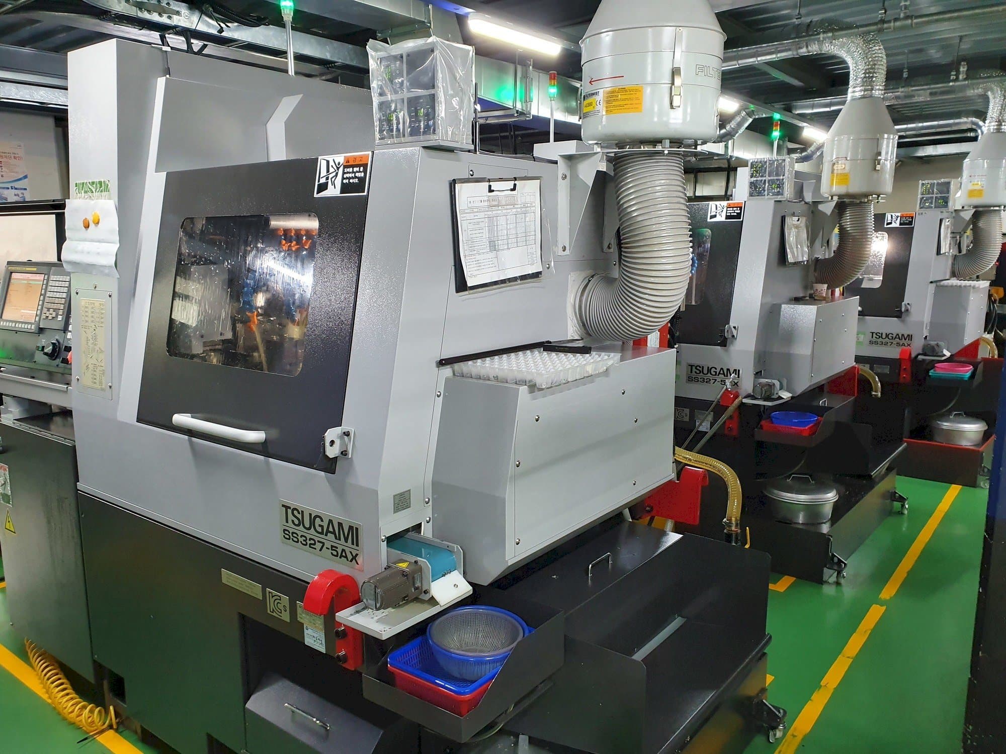 Masina TSUGAMI SS327-5AX   eestvaade