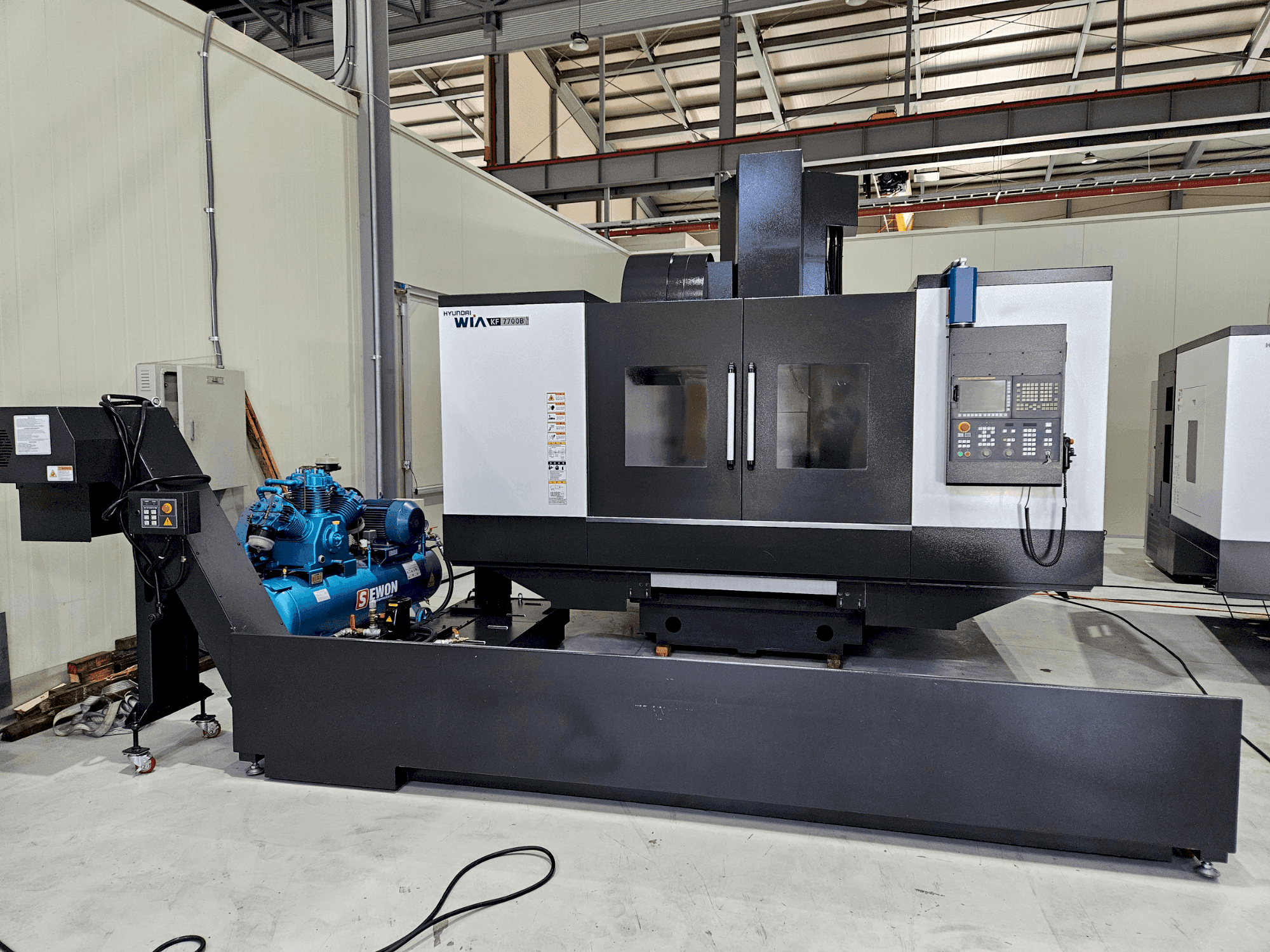 Masina Hyundai Wia WIA KF 7700 B   eestvaade