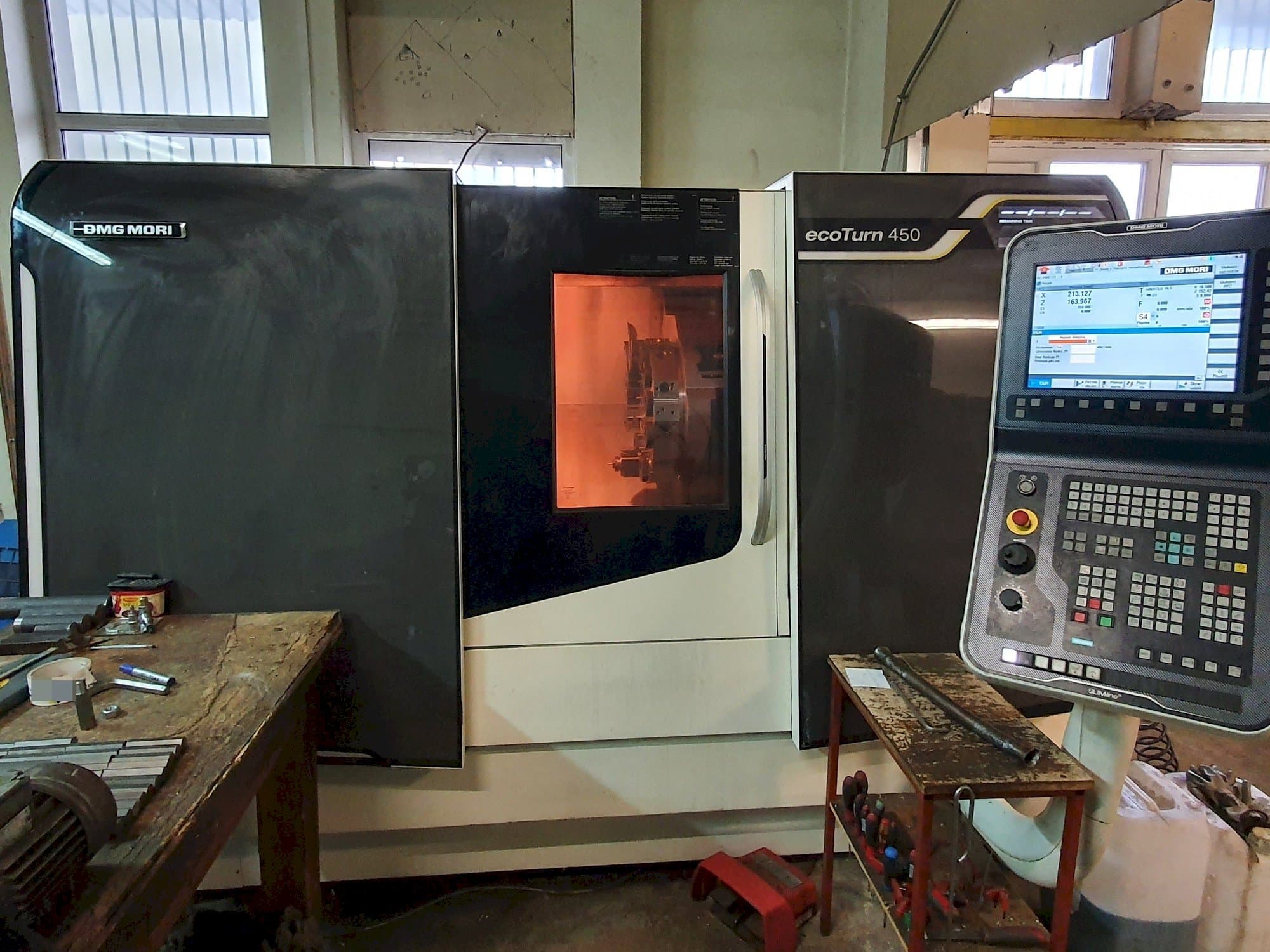 Masina DMG MORI ecoTurn 450   eestvaade