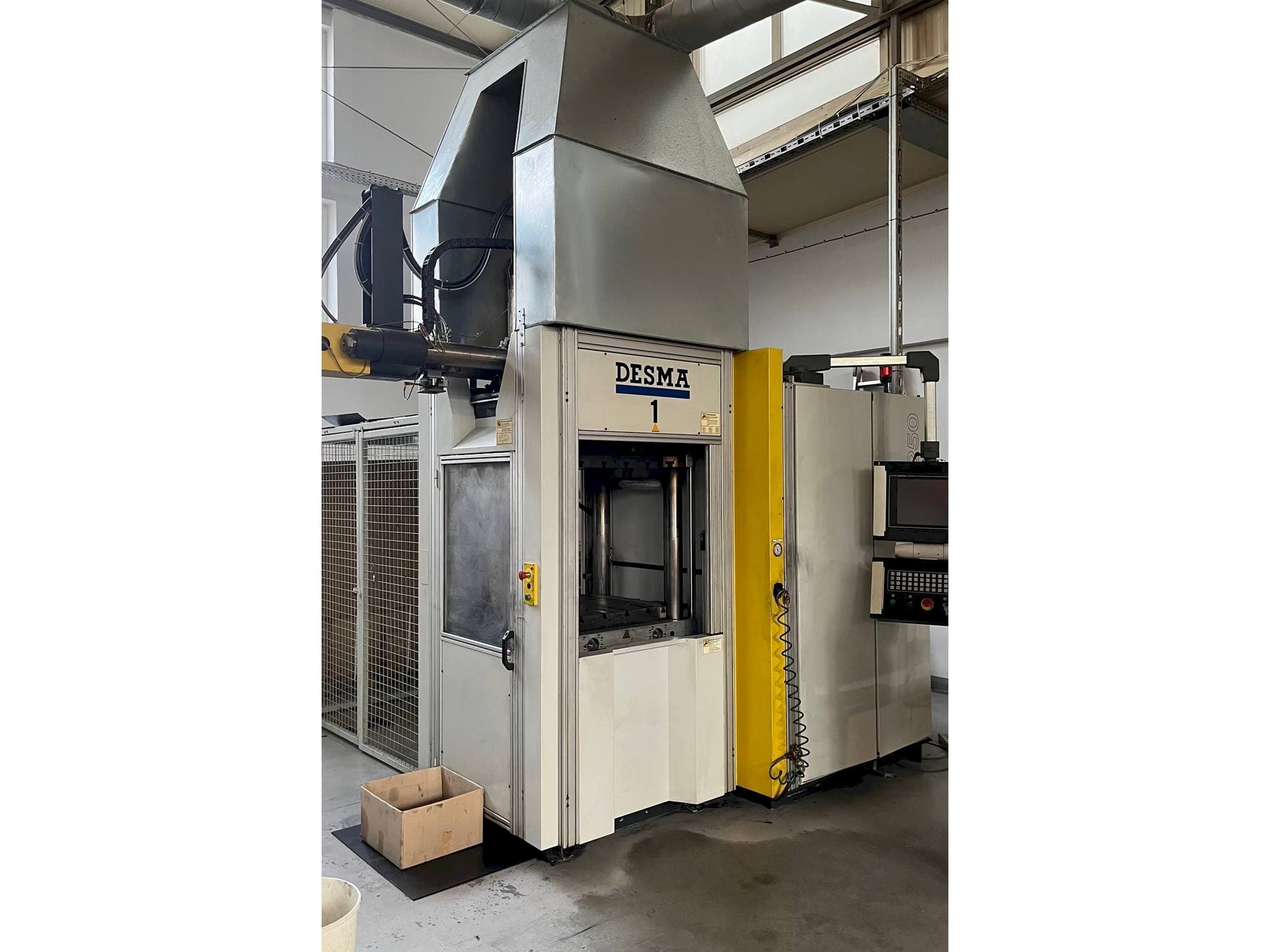 Masina Kloeckner Desma 968.250 ZO   eestvaade