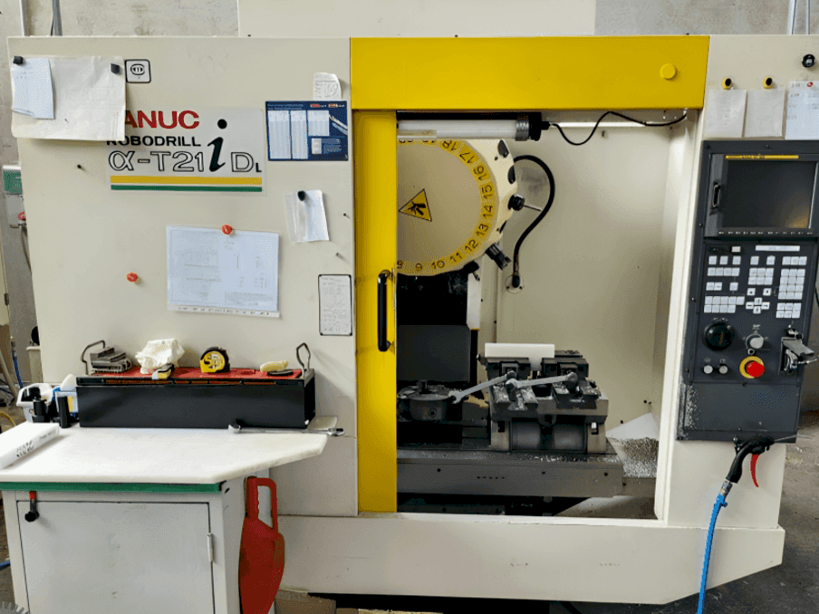 Masina FANUC Robodrill Alpha T21iD   eestvaade