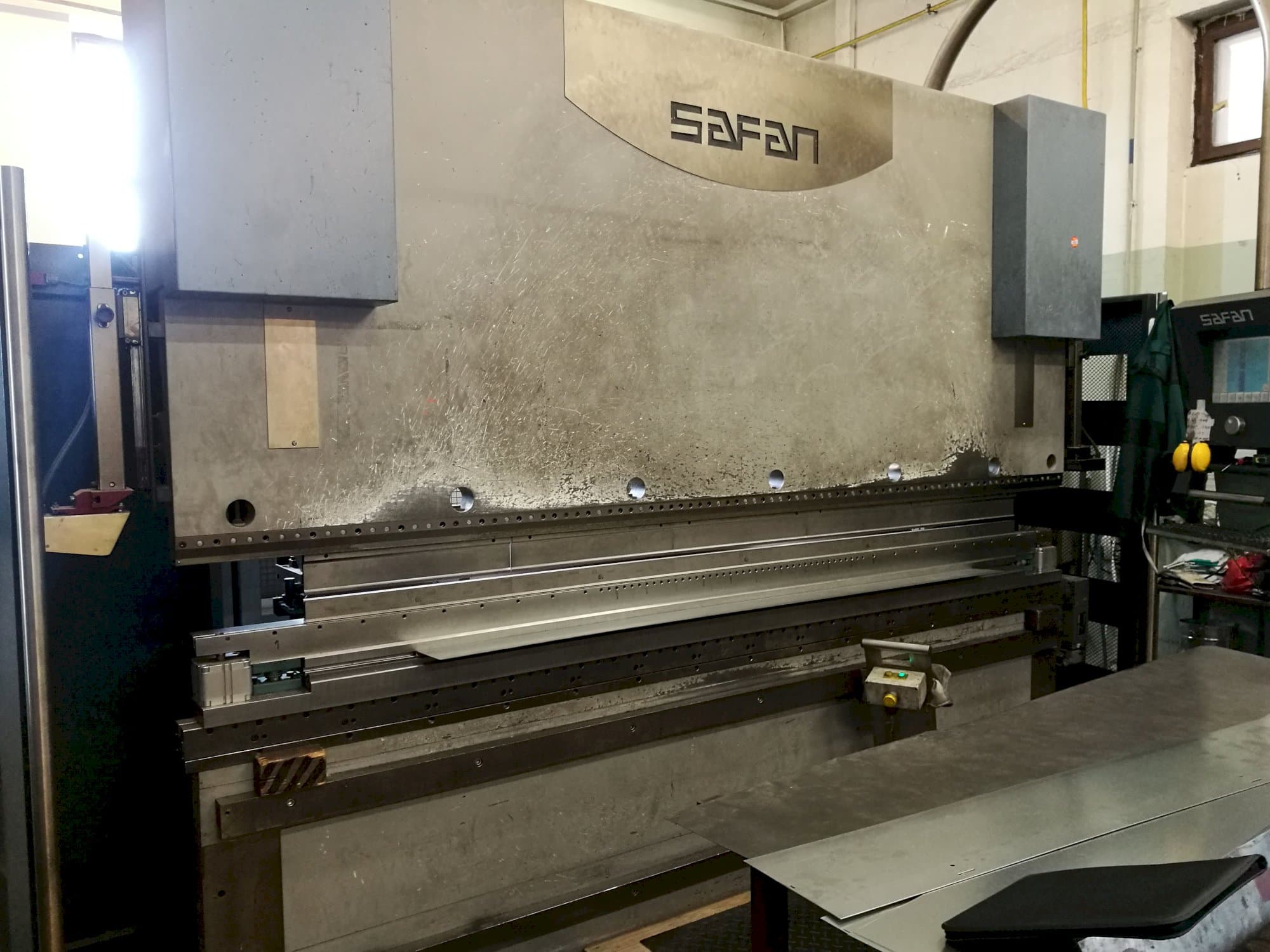 Masinavaade Safan CNCL-K 120-3100 TS1   vasakult