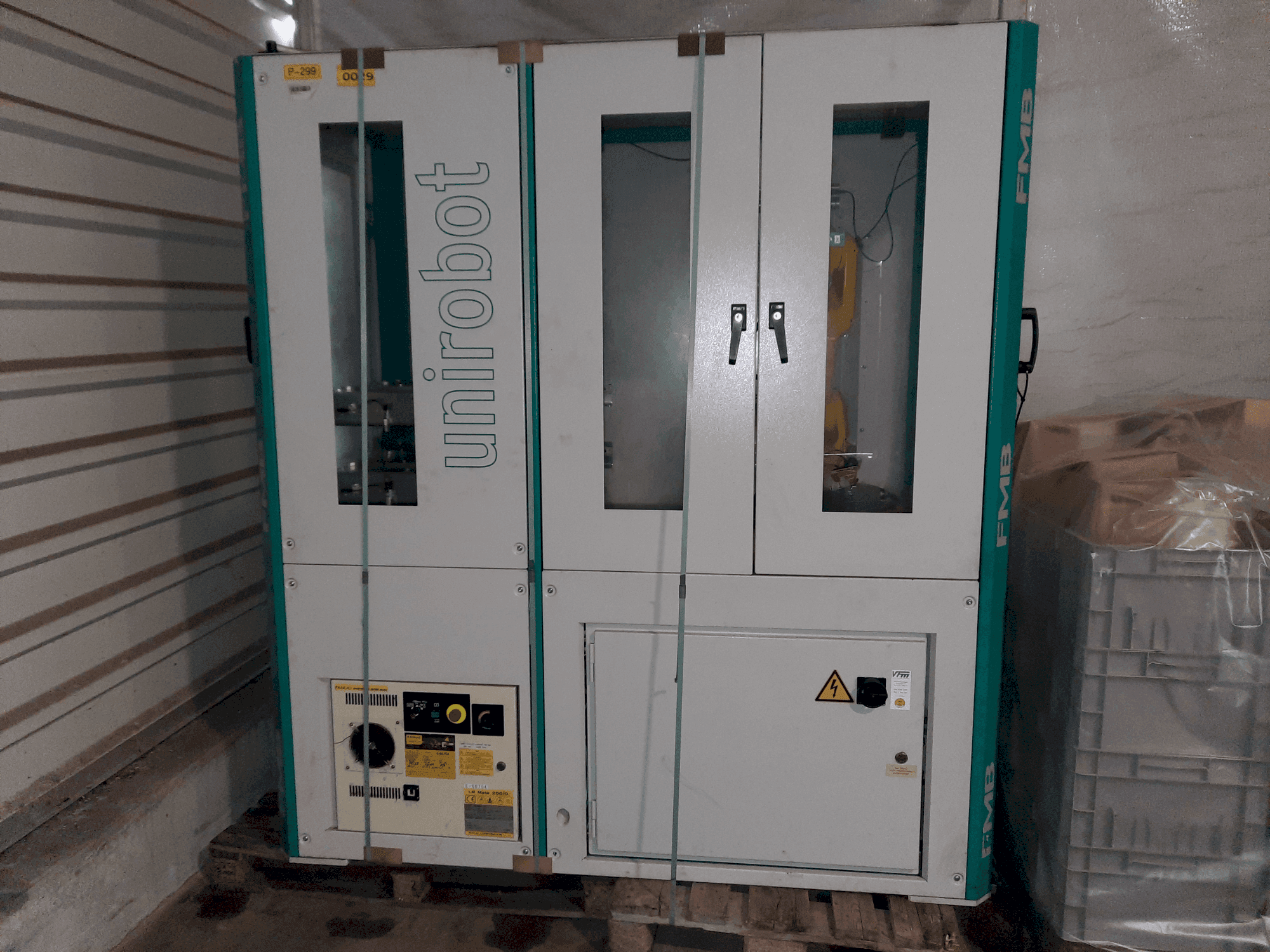 Masina FANUC R30-iB Mate A05B-2651-B011   eestvaade