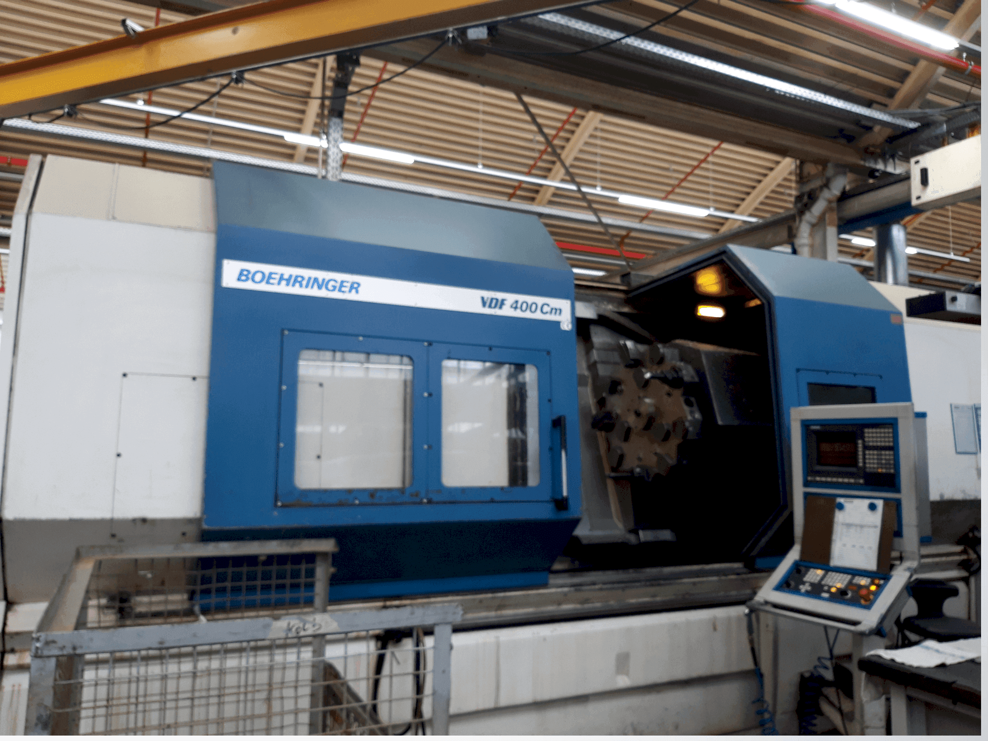 Masina BOEHRINGER VDF 400 CM   eestvaade