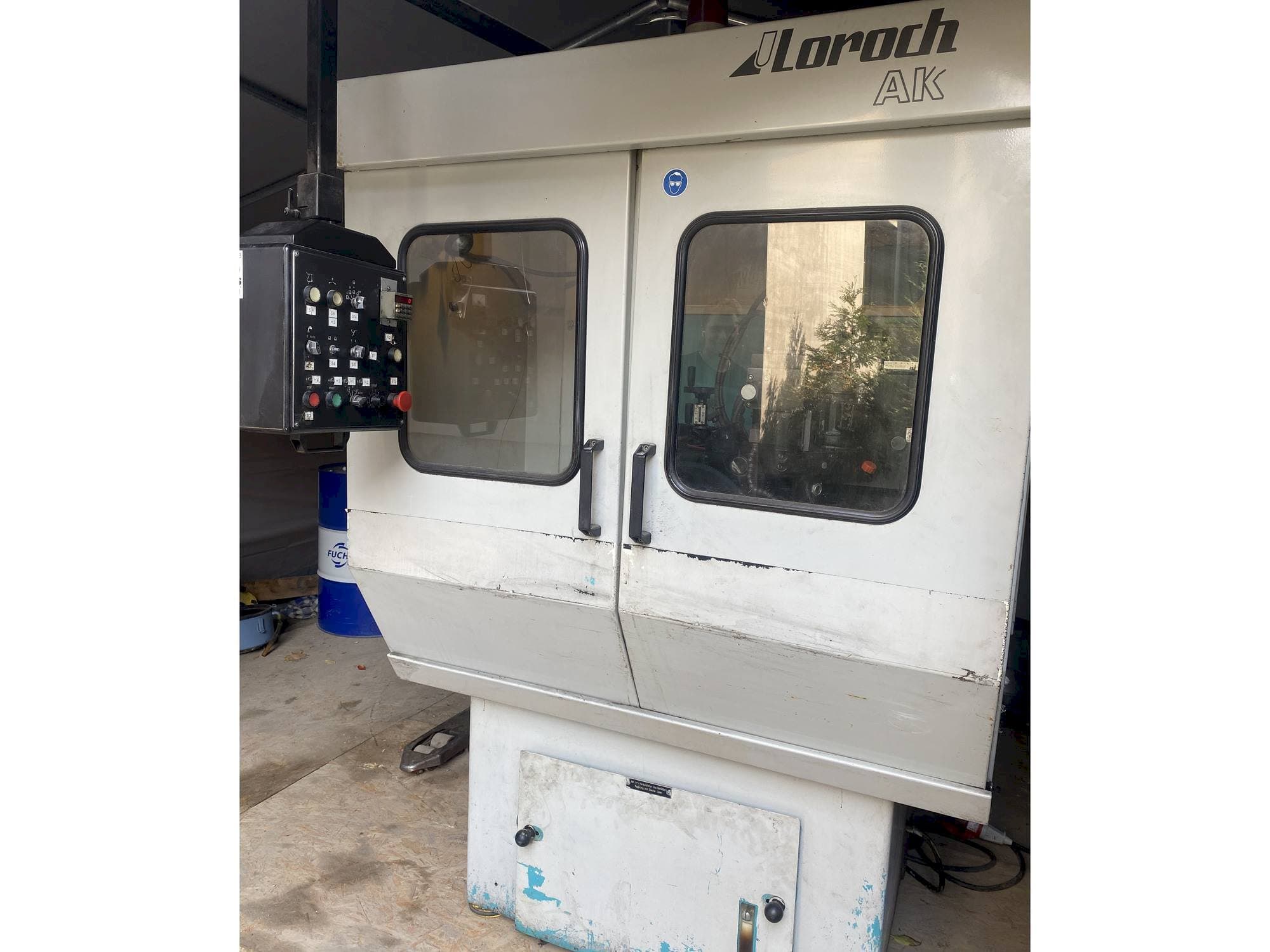 Masina Loroch AK   eestvaade