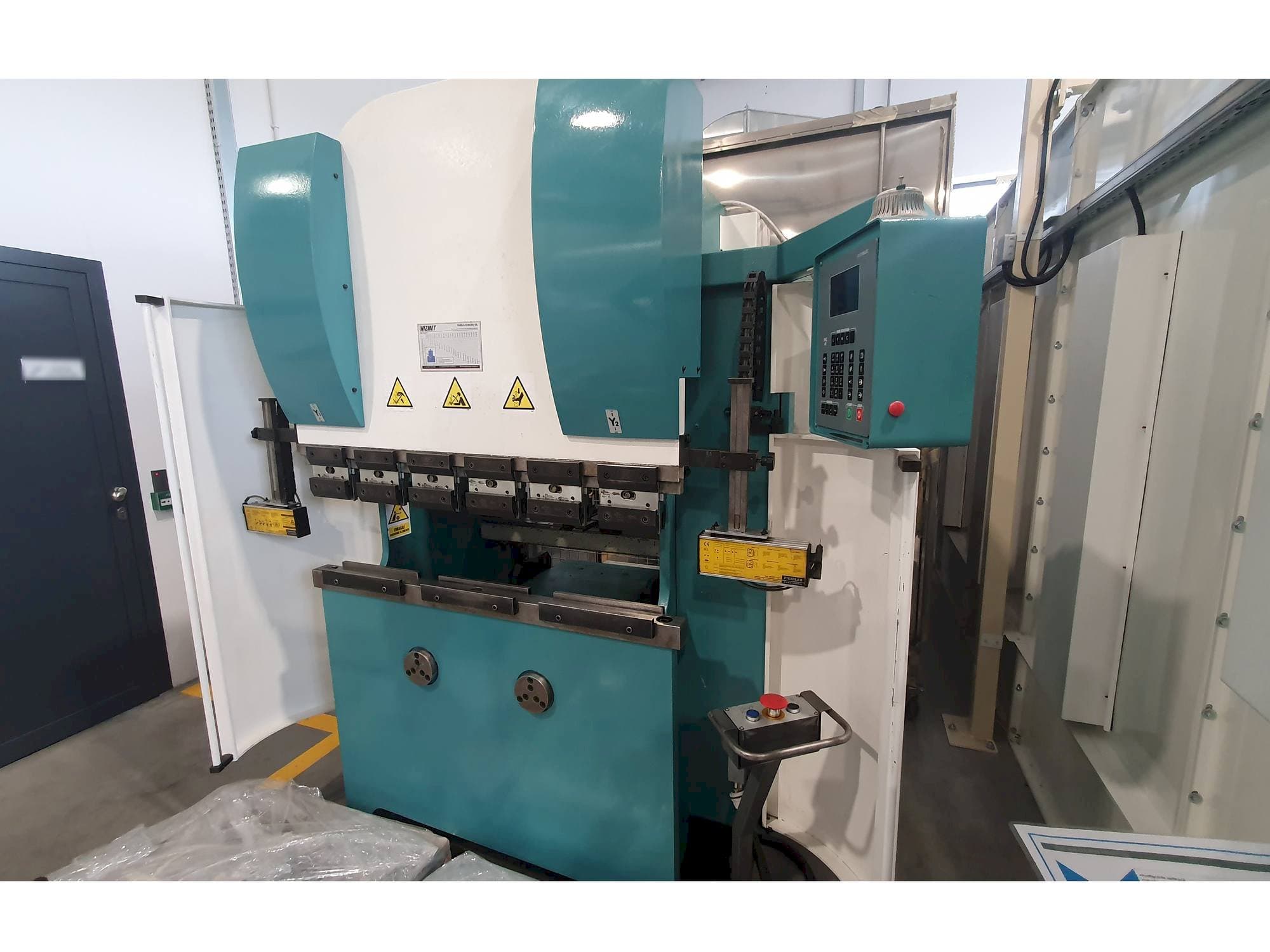 Masina Vimercati PHSY 30X1250   eestvaade