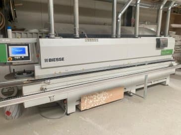 Masina BIESSE AKRON 1440   eestvaade
