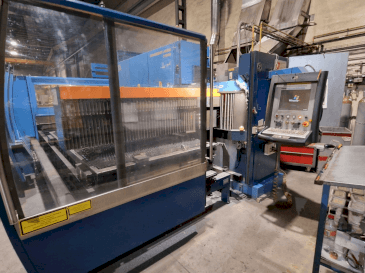 Masina Prima Industrie PLATINO 1530   eestvaade