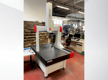 Masina Coord3 ARES NT 1075 MOT   eestvaade