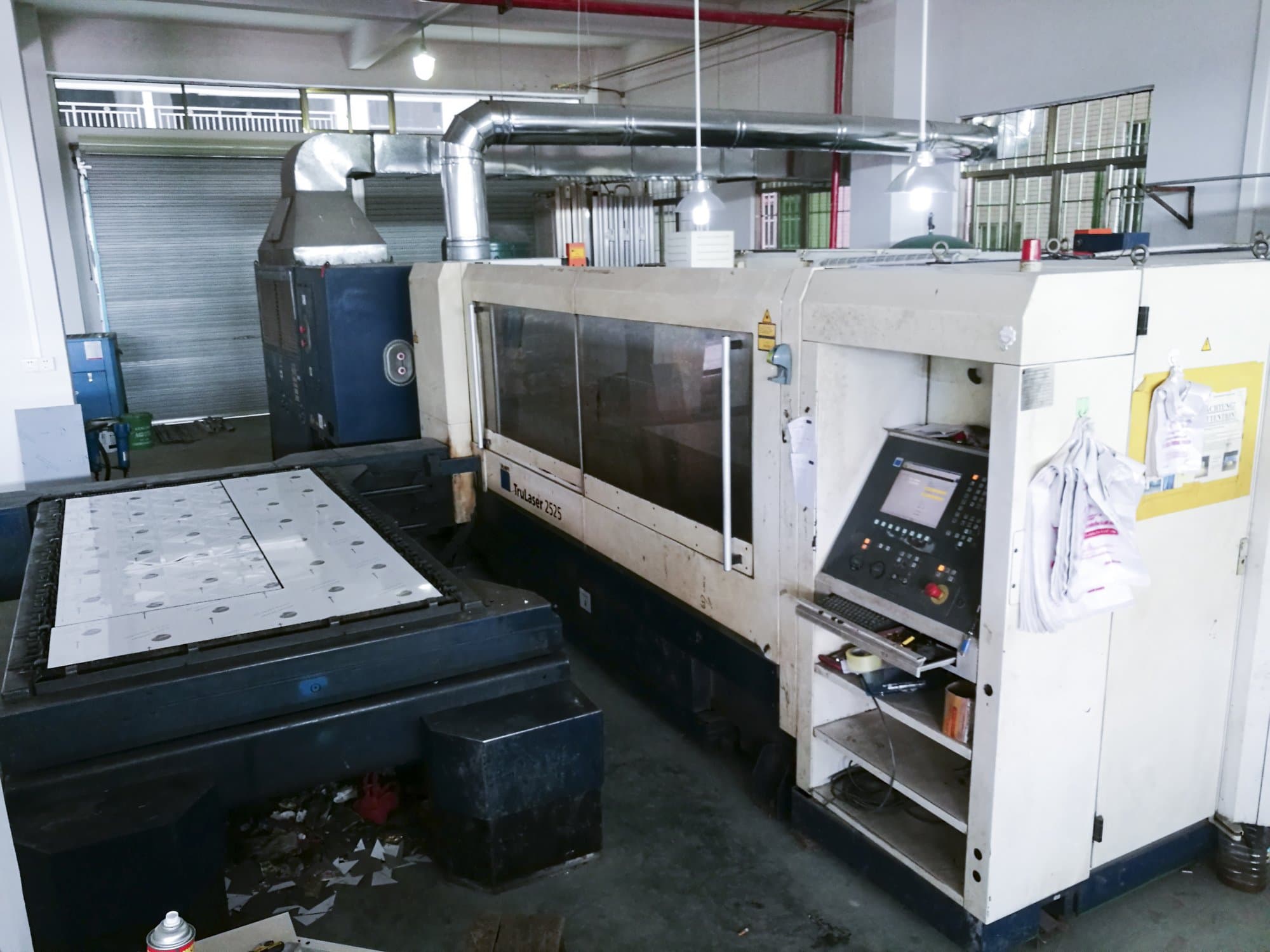 Masinavaade Trumpf TruLaser 2525   paremalt